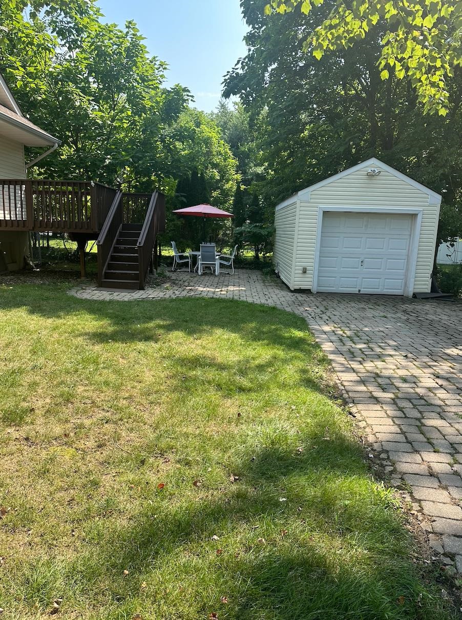 27 GLENDALE DR