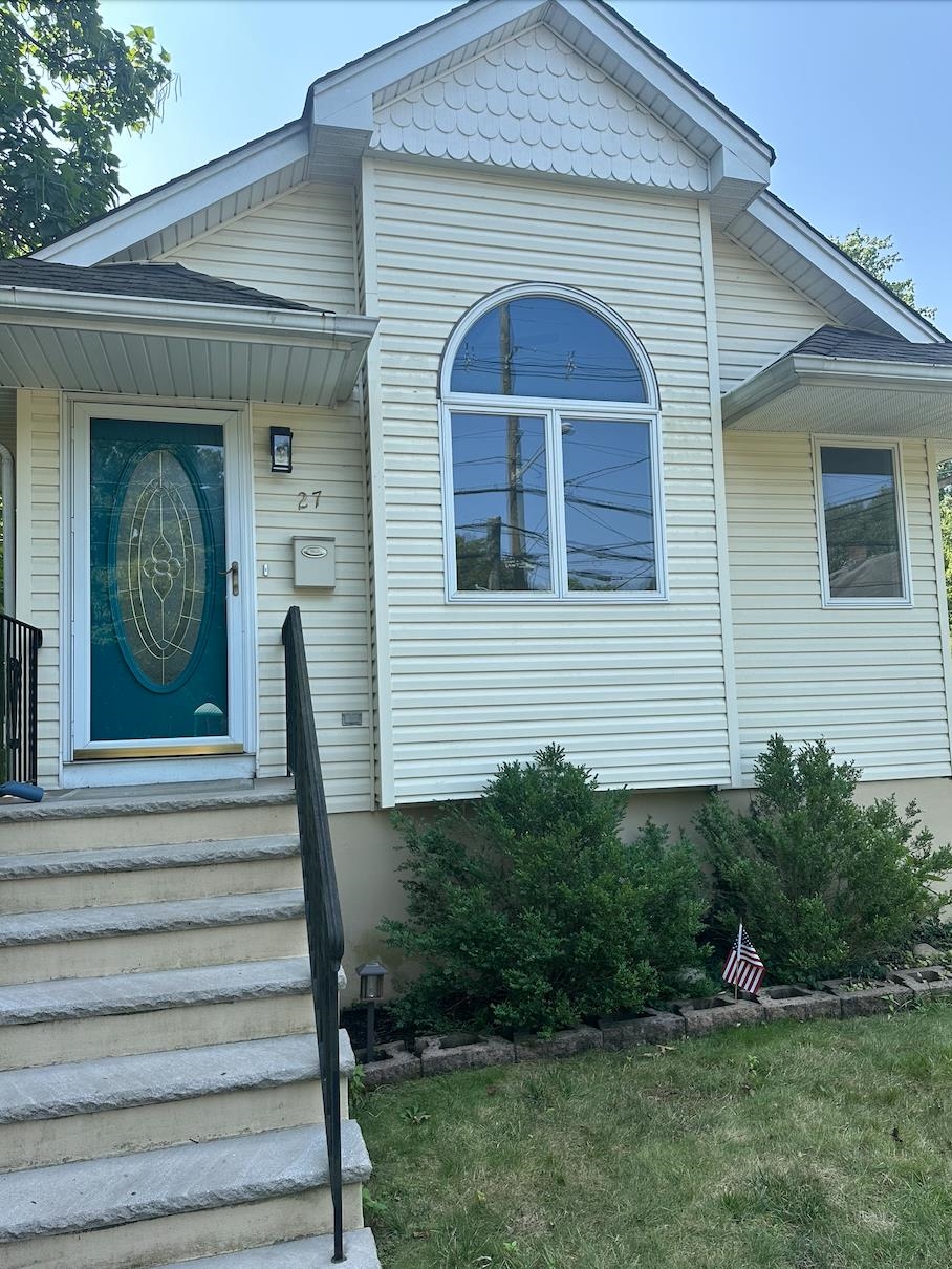 27 GLENDALE DR