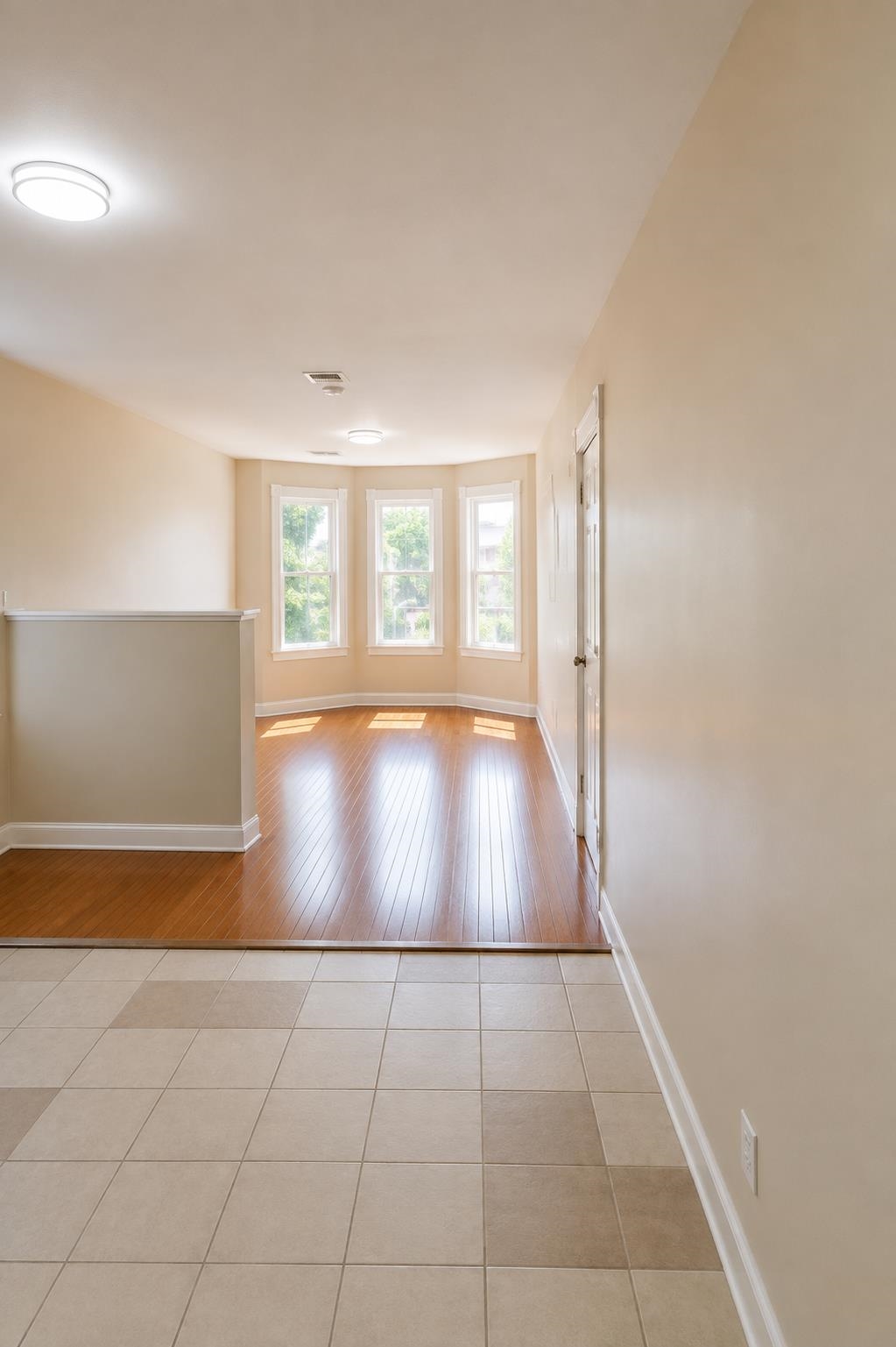 52 3RD ST Unit: 3