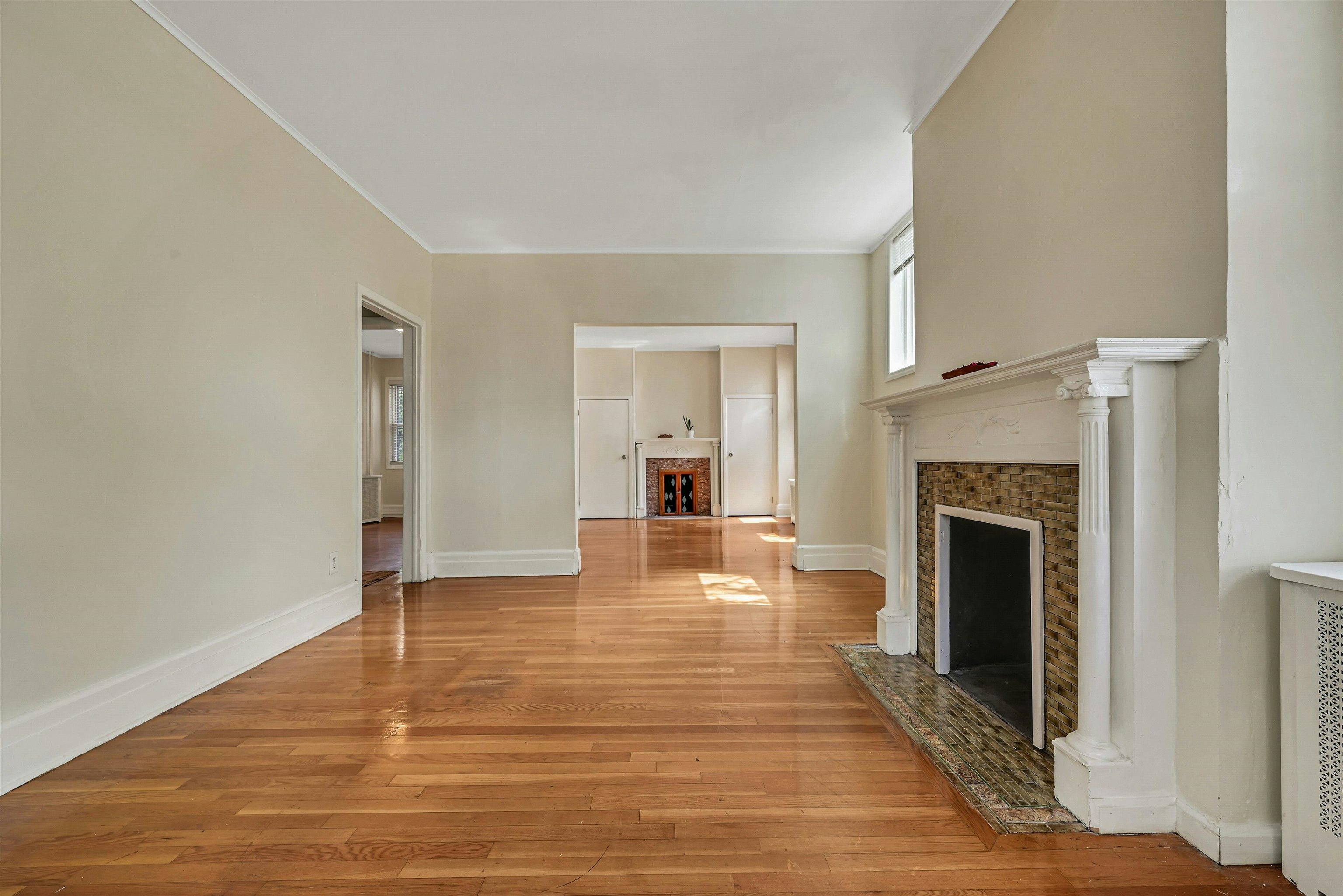 200-202 OAK ST