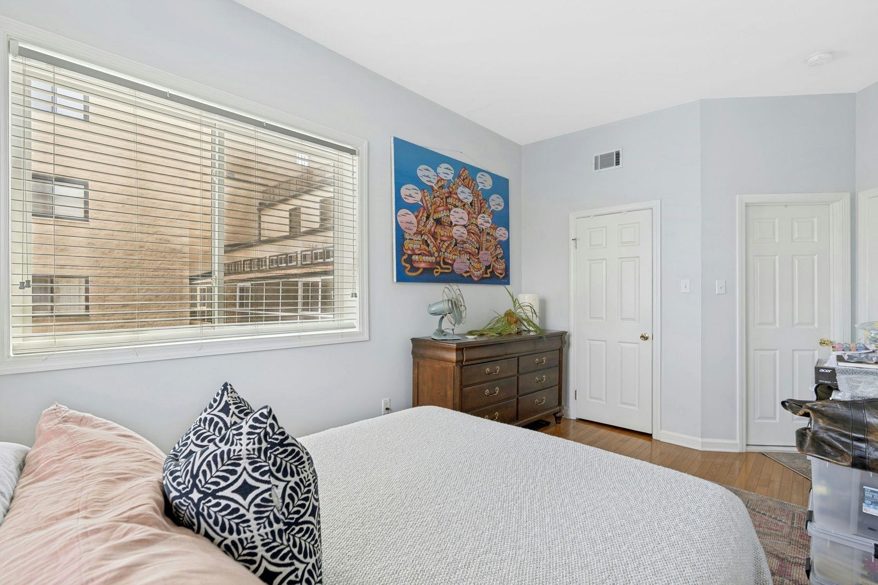 200 PATERSON PLANK RD Unit: 401