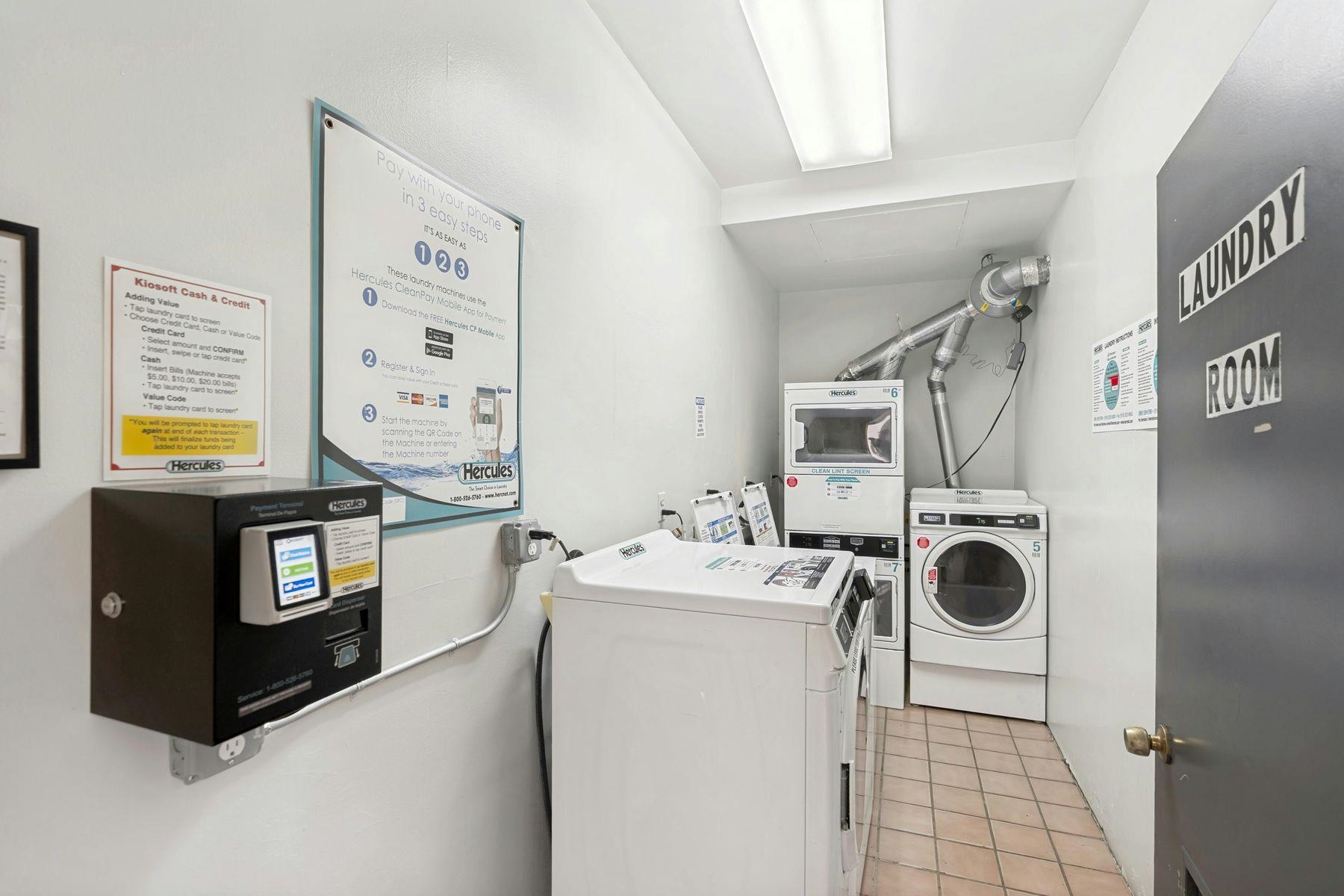 200 PATERSON PLANK RD Unit: 401