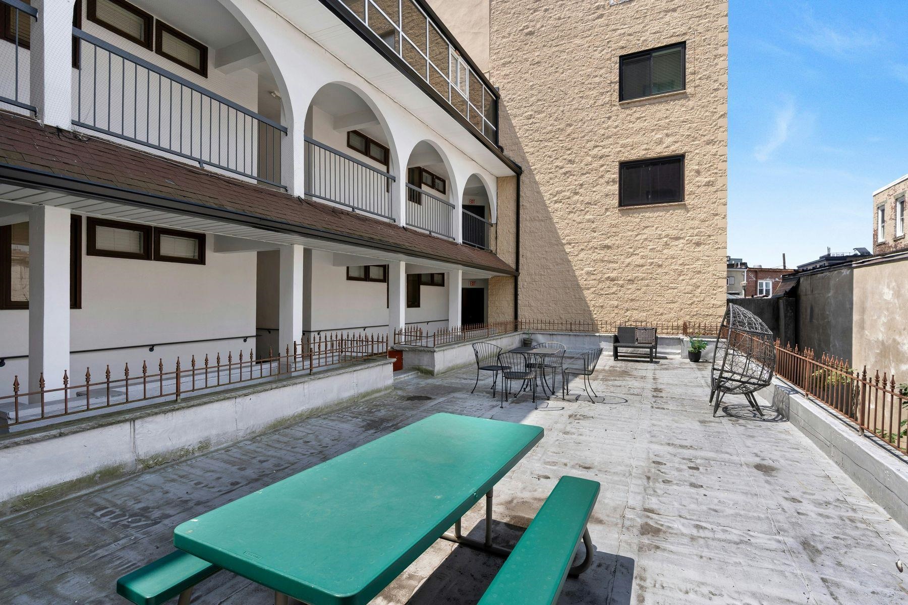 200 PATERSON PLANK RD Unit: 401