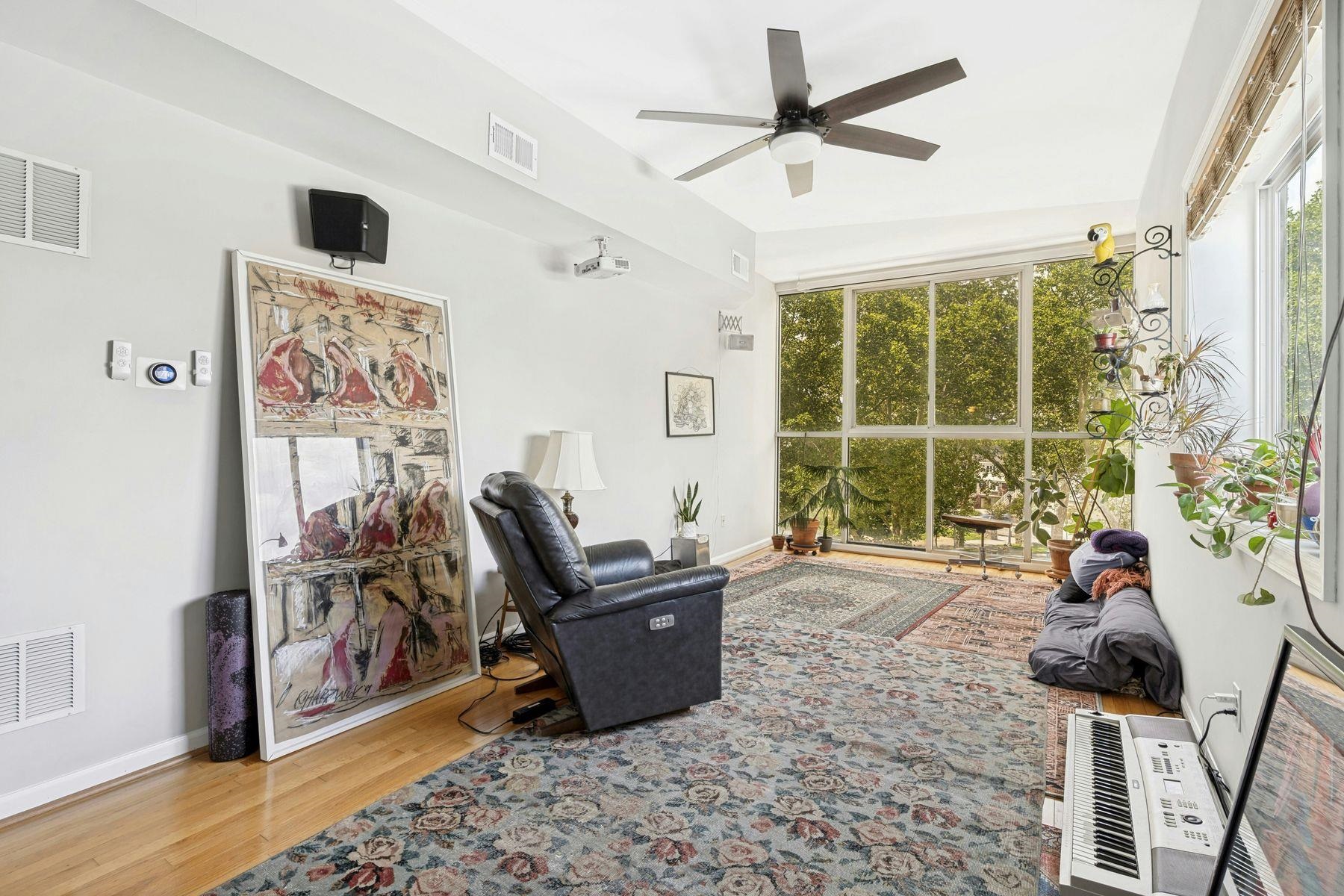 200 PATERSON PLANK RD Unit: 401