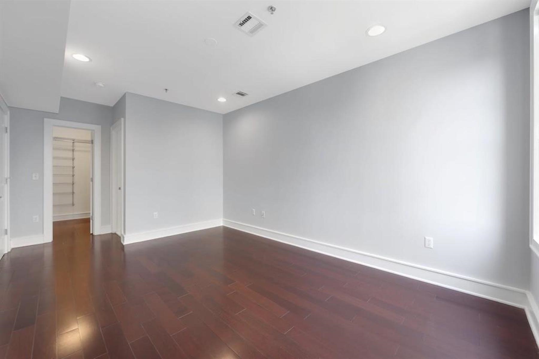 830 MONROE ST Unit: 4I