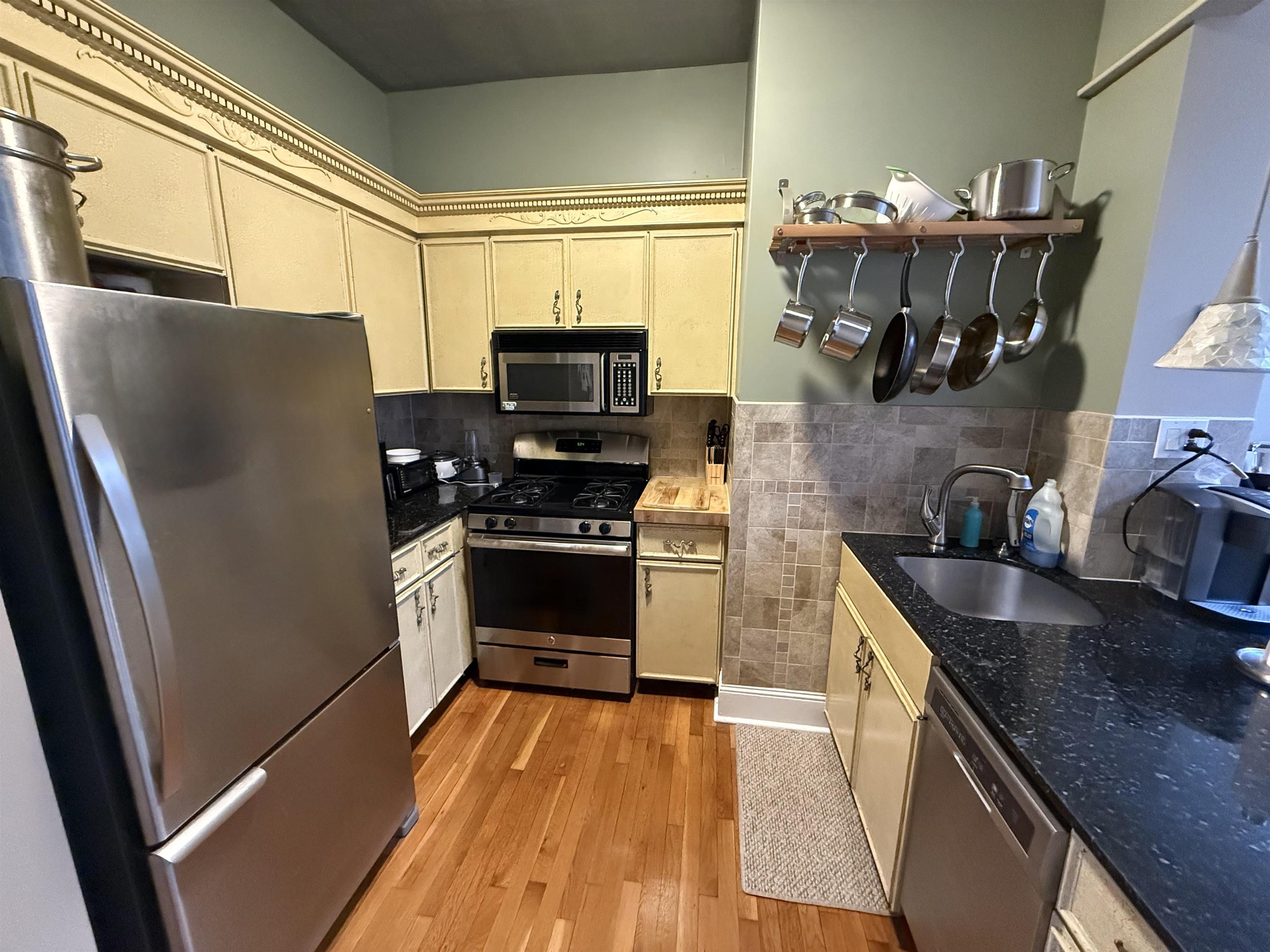 825 WASHINGTON ST Unit: 5A