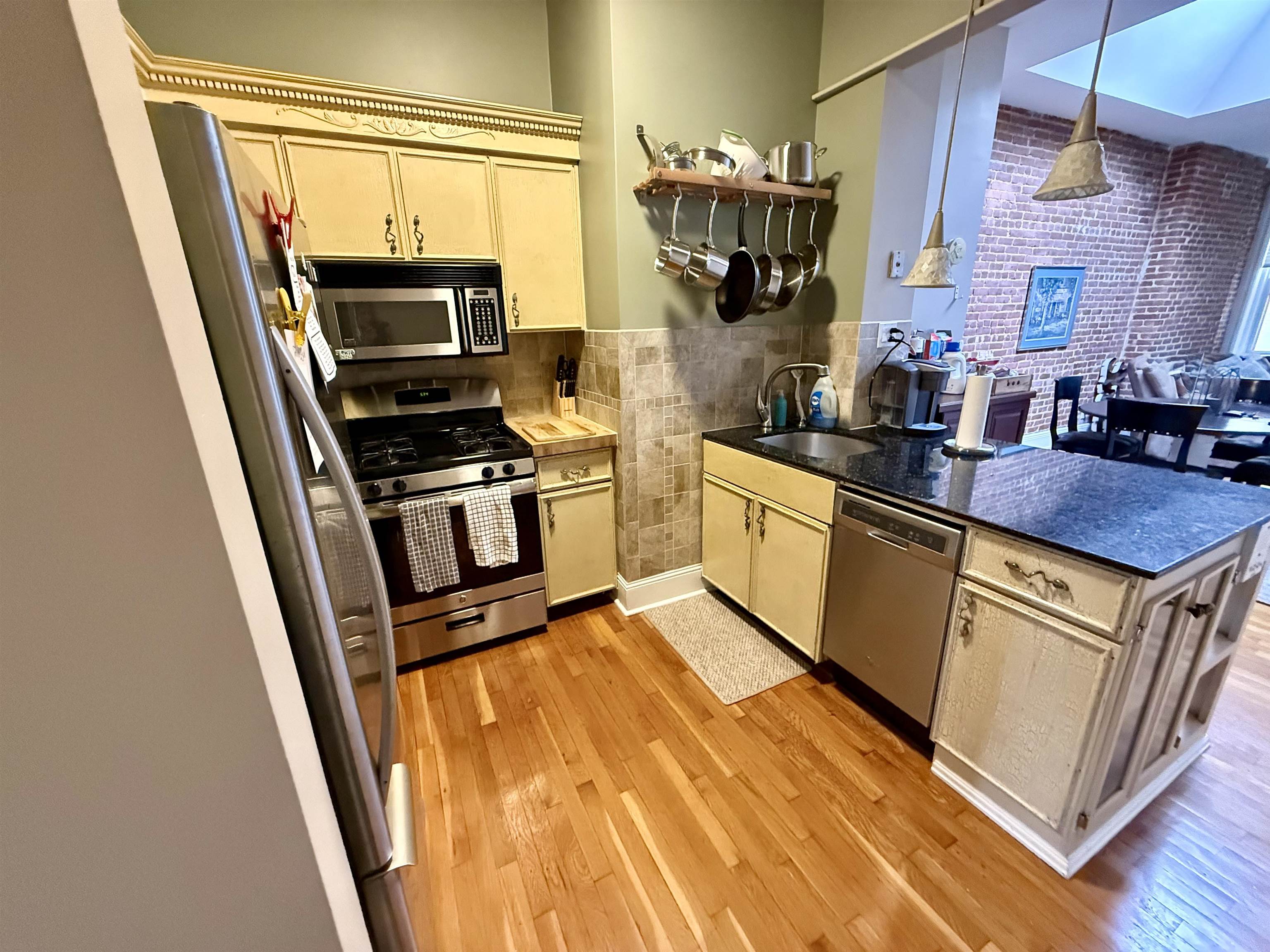 825 WASHINGTON ST Unit: 5A