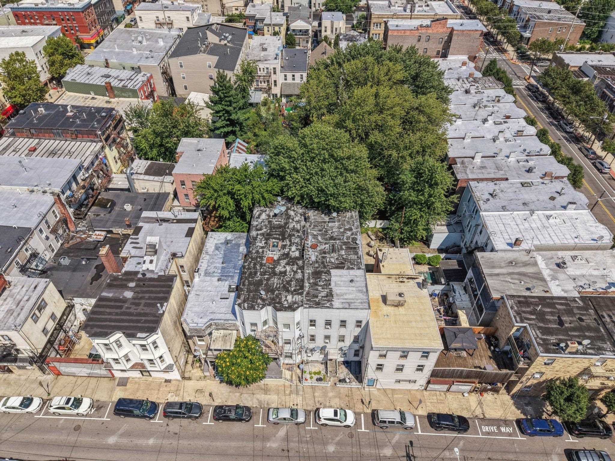 414 MONASTERY PL Rear