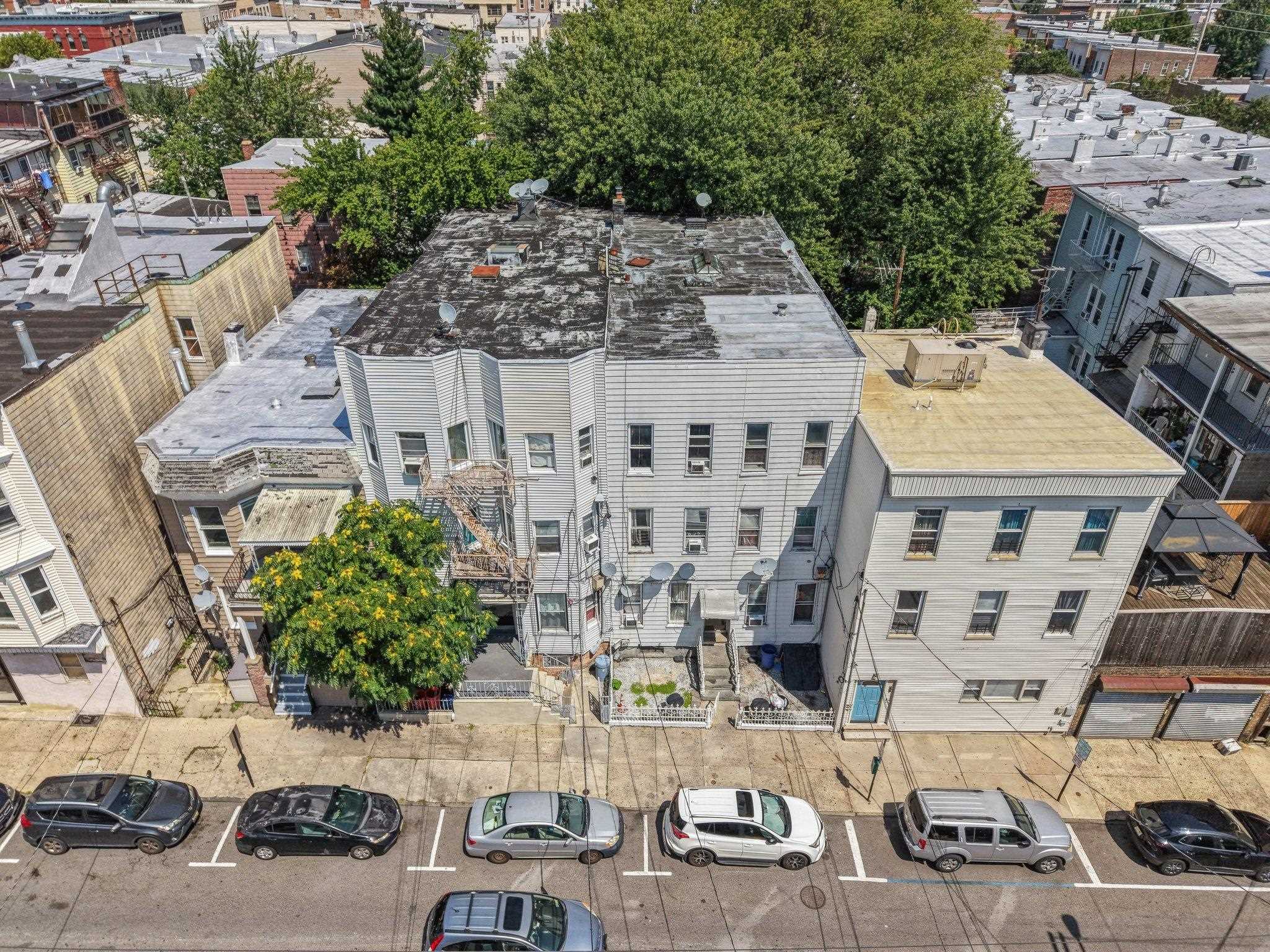 414 MONASTERY PL Rear