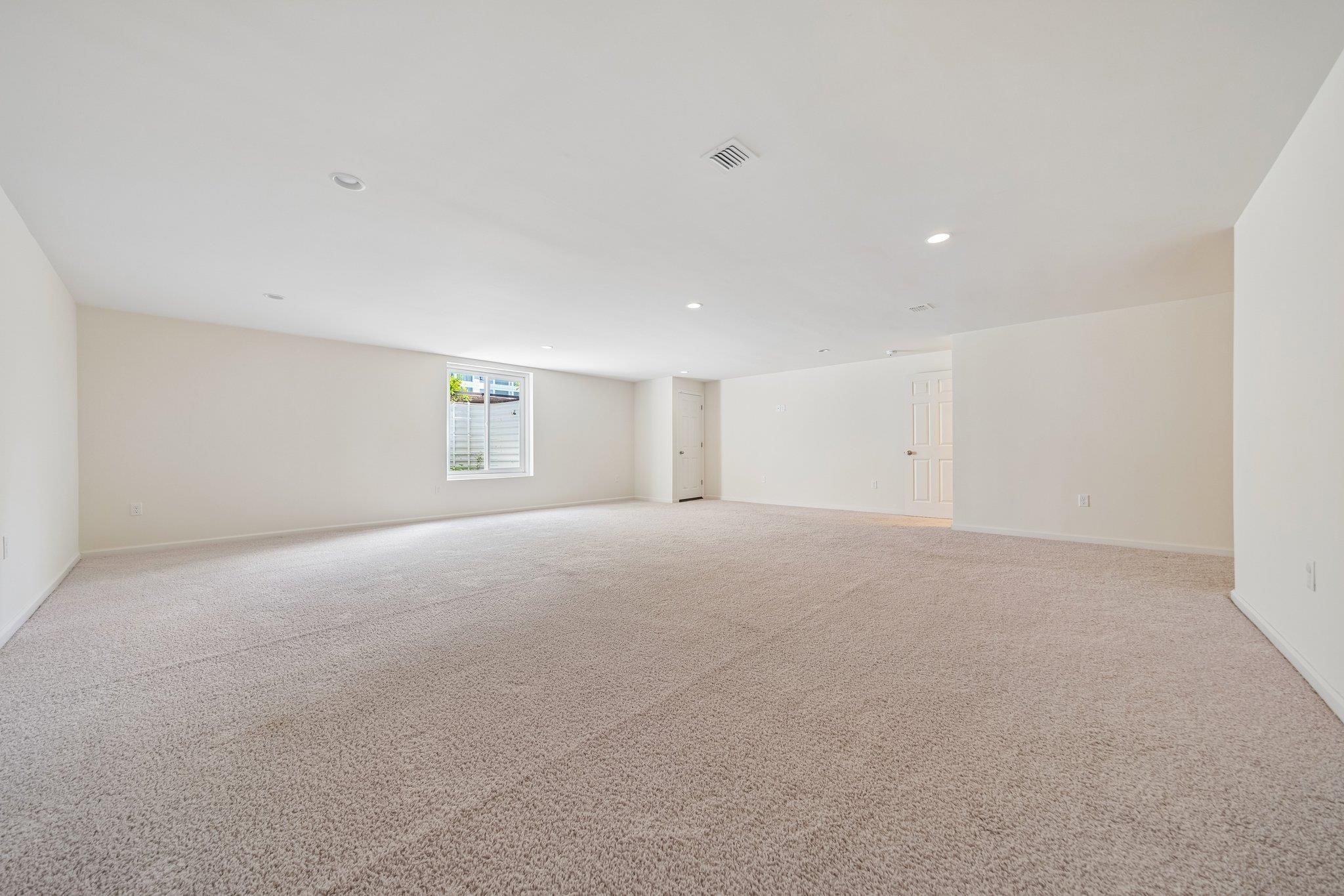 56 ECKERT DRIVE Unit: 4204