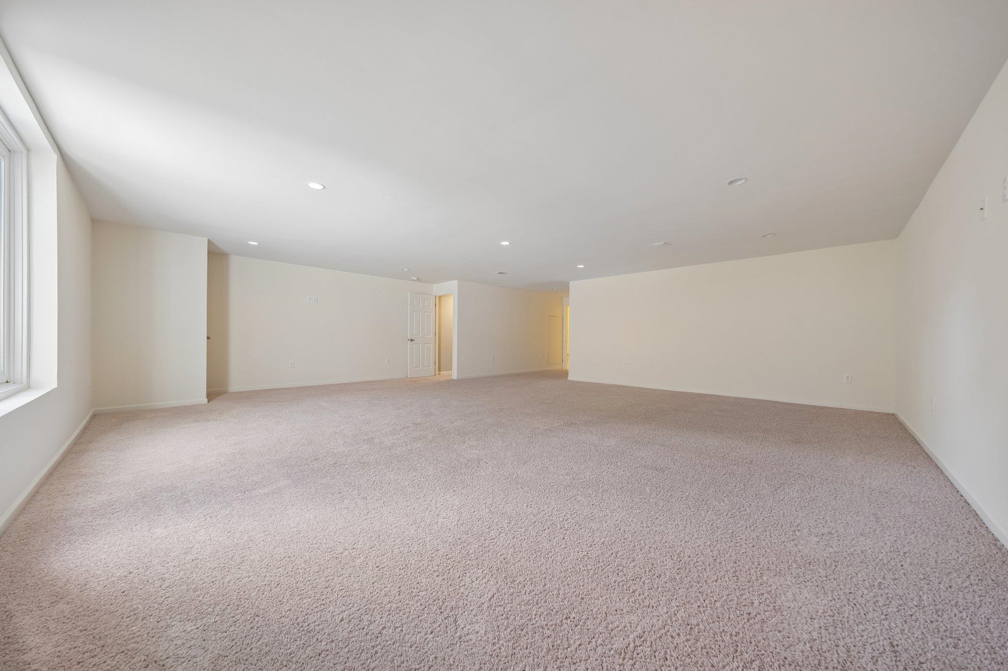 56 ECKERT DRIVE Unit: 4204
