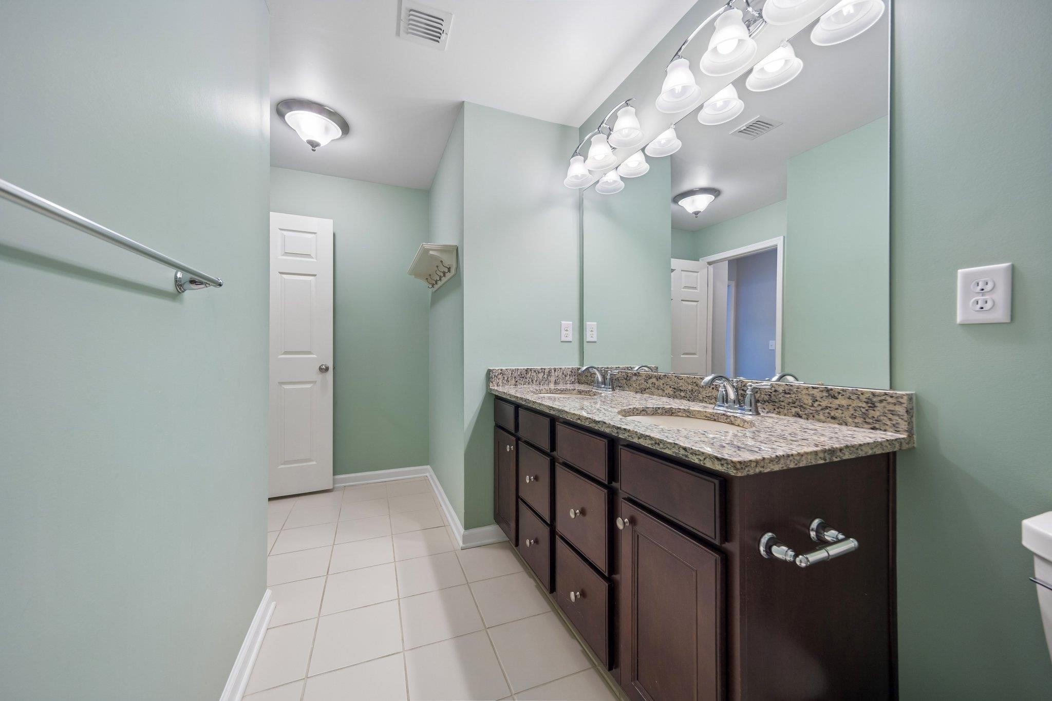 56 ECKERT DRIVE Unit: 4204