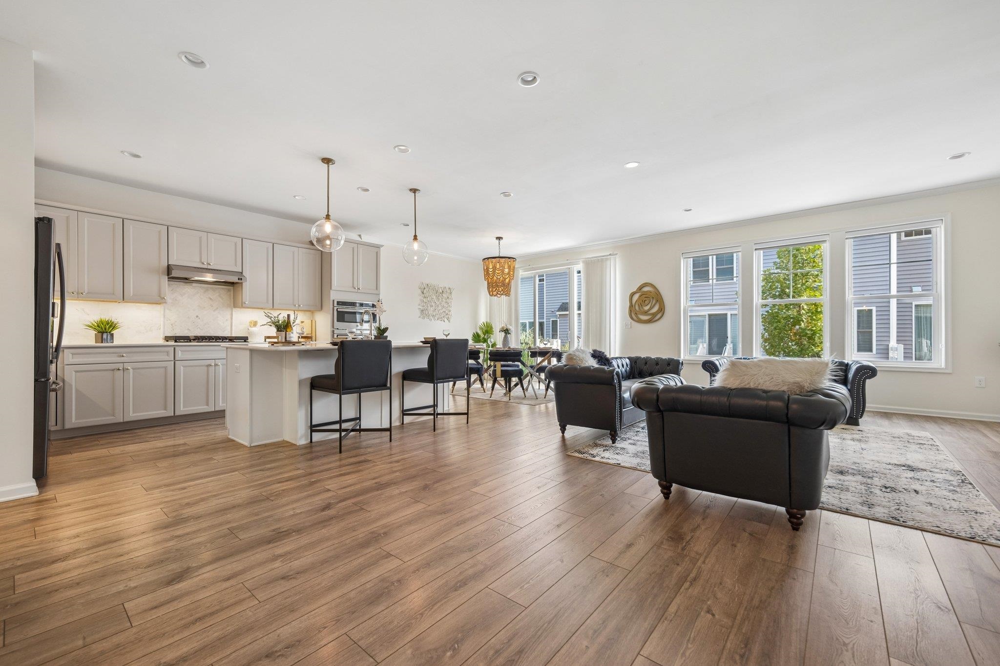 56 ECKERT DRIVE Unit: 4204