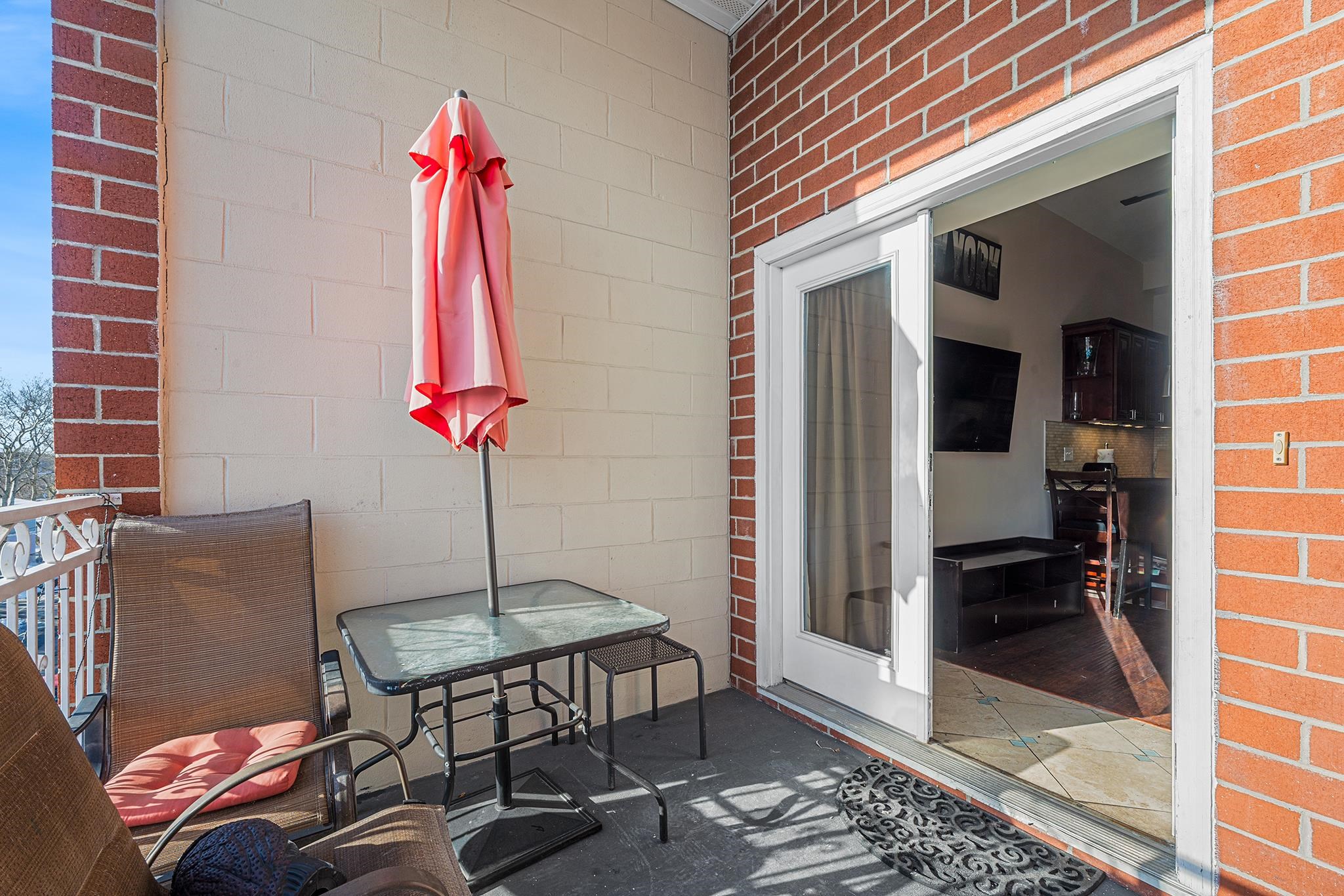 416 2ND ST