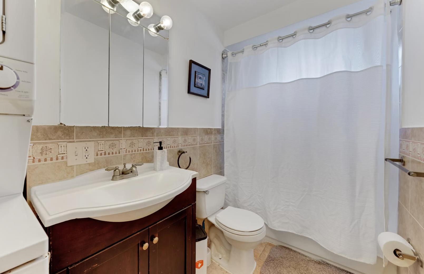 416 2ND ST Unit: 2