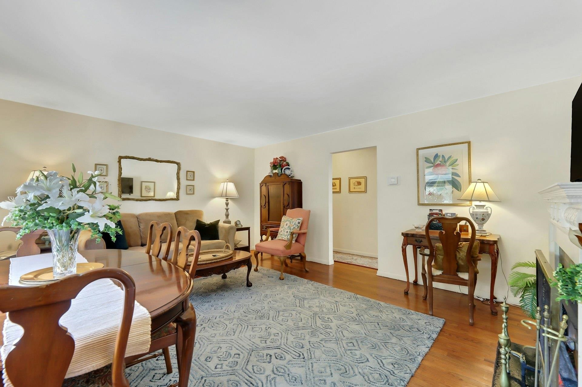 27 73RD ST Unit: 1