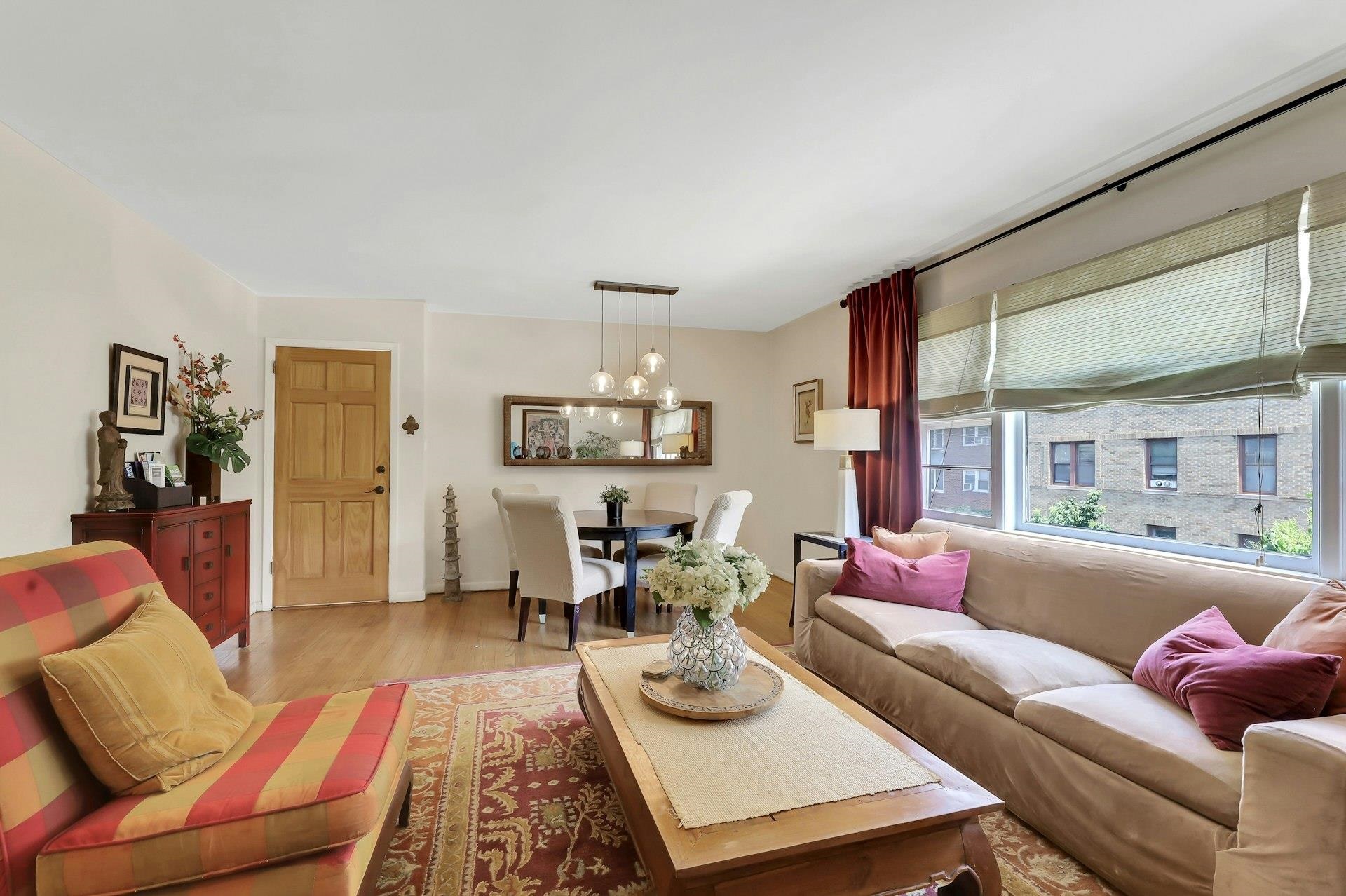 27 73RD ST Unit: 2