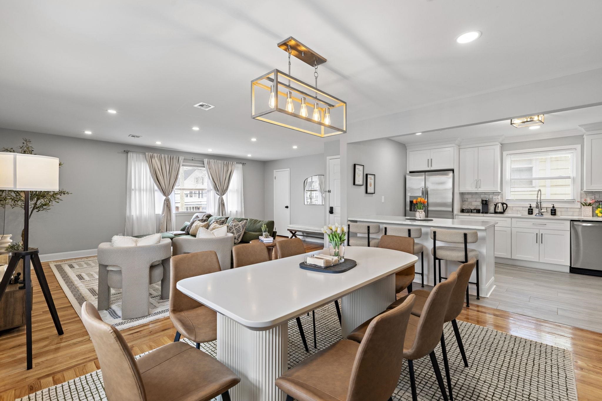 728 KENNEDY BLVD Unit: 3