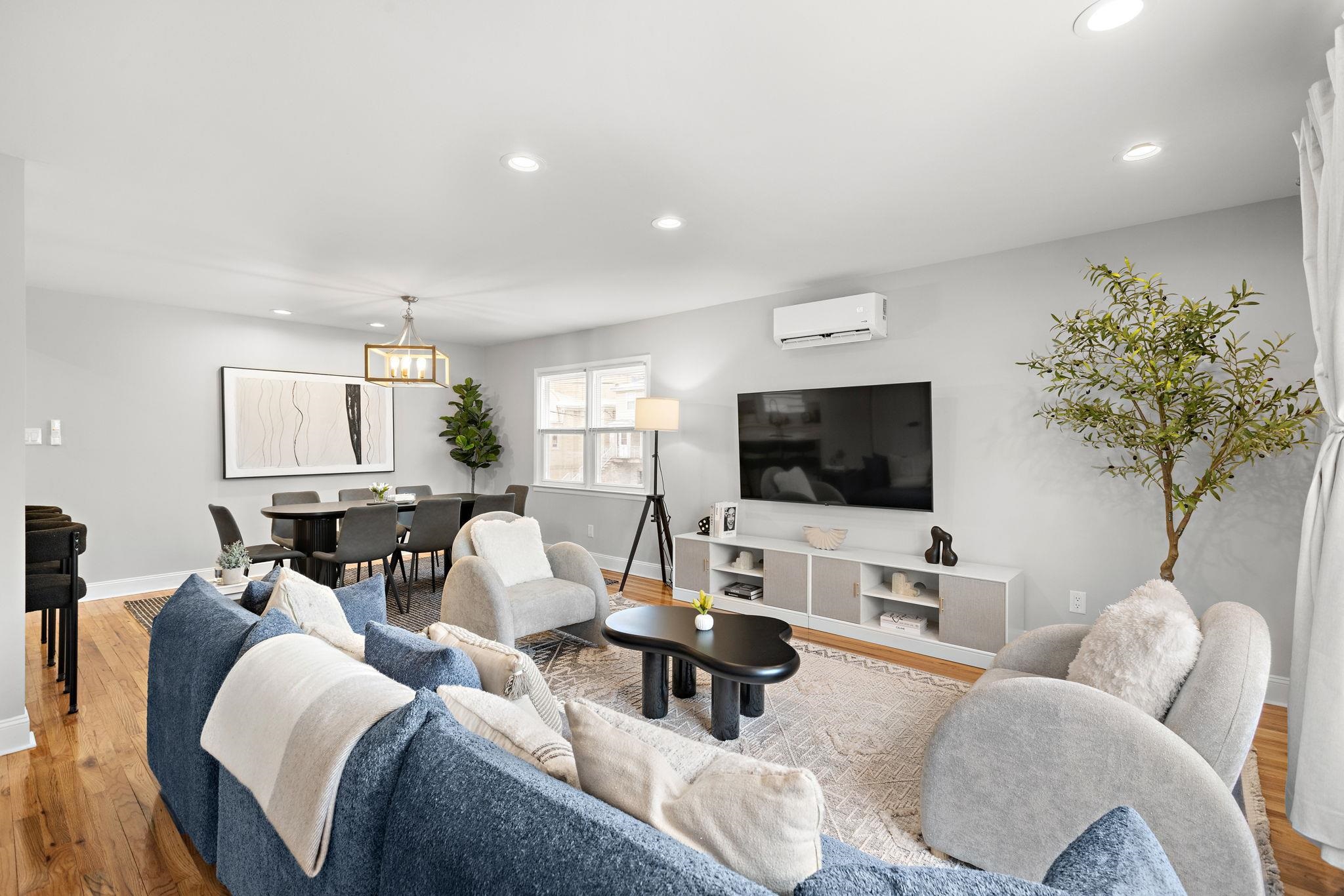 728 KENNEDY BLVD Unit: 3