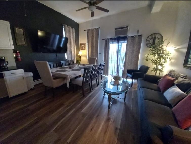 812 PALISADE AVE Unit: 1