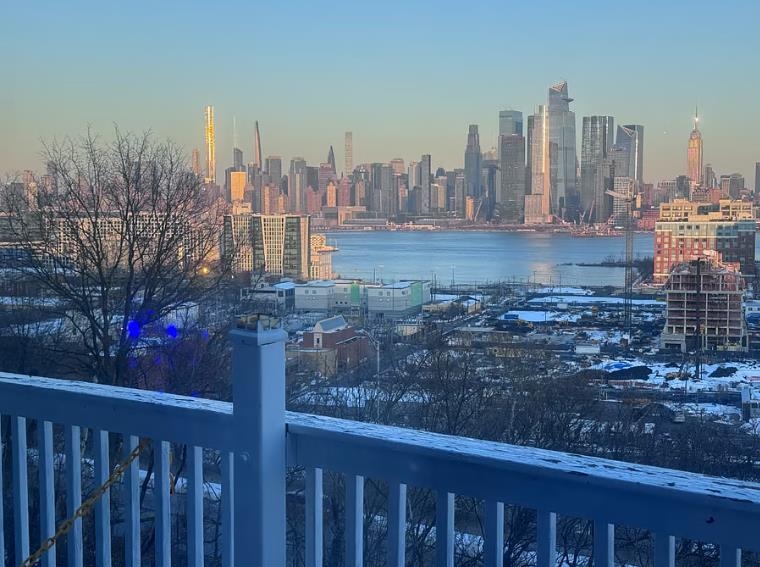 812 PALISADE AVE Unit: 2