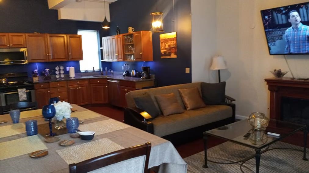 812 PALISADE AVE Unit: 3