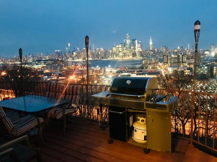 812 PALISADE AVE Unit: 4
