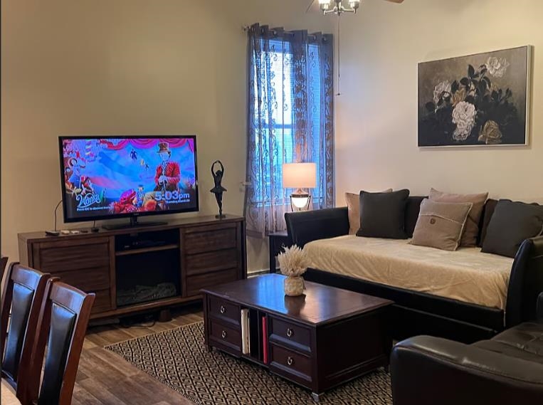 812 PALISADE AVE Unit: 4