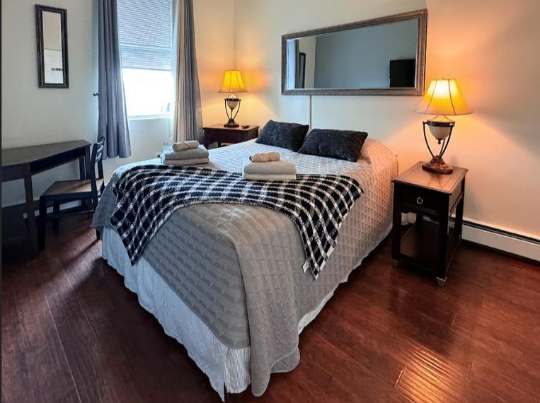 812 PALISADE AVE Unit: 5