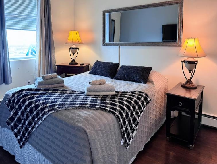 812 PALISADE AVE Unit: 5