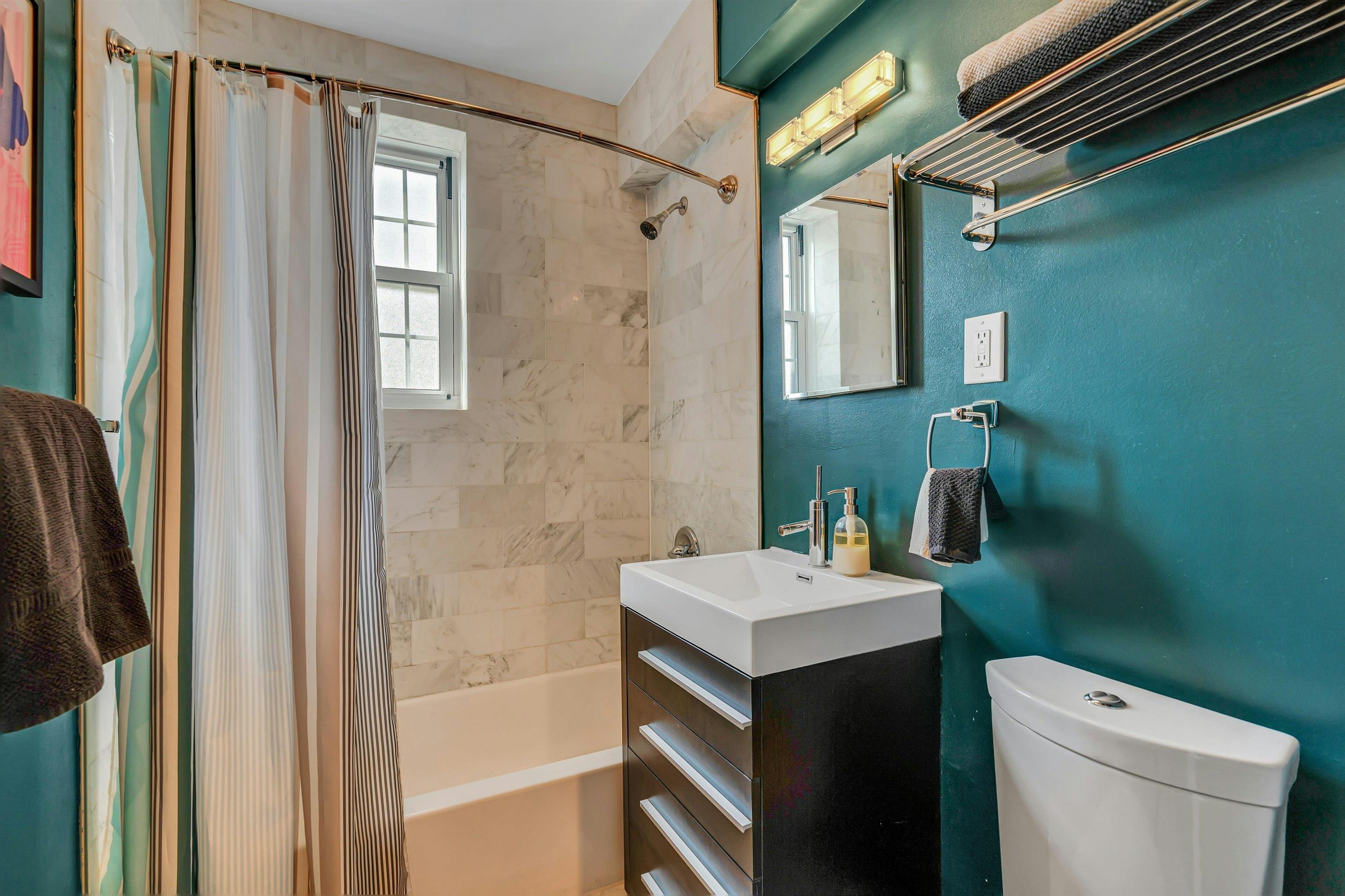 8350 BLVD EAST Unit: 3G