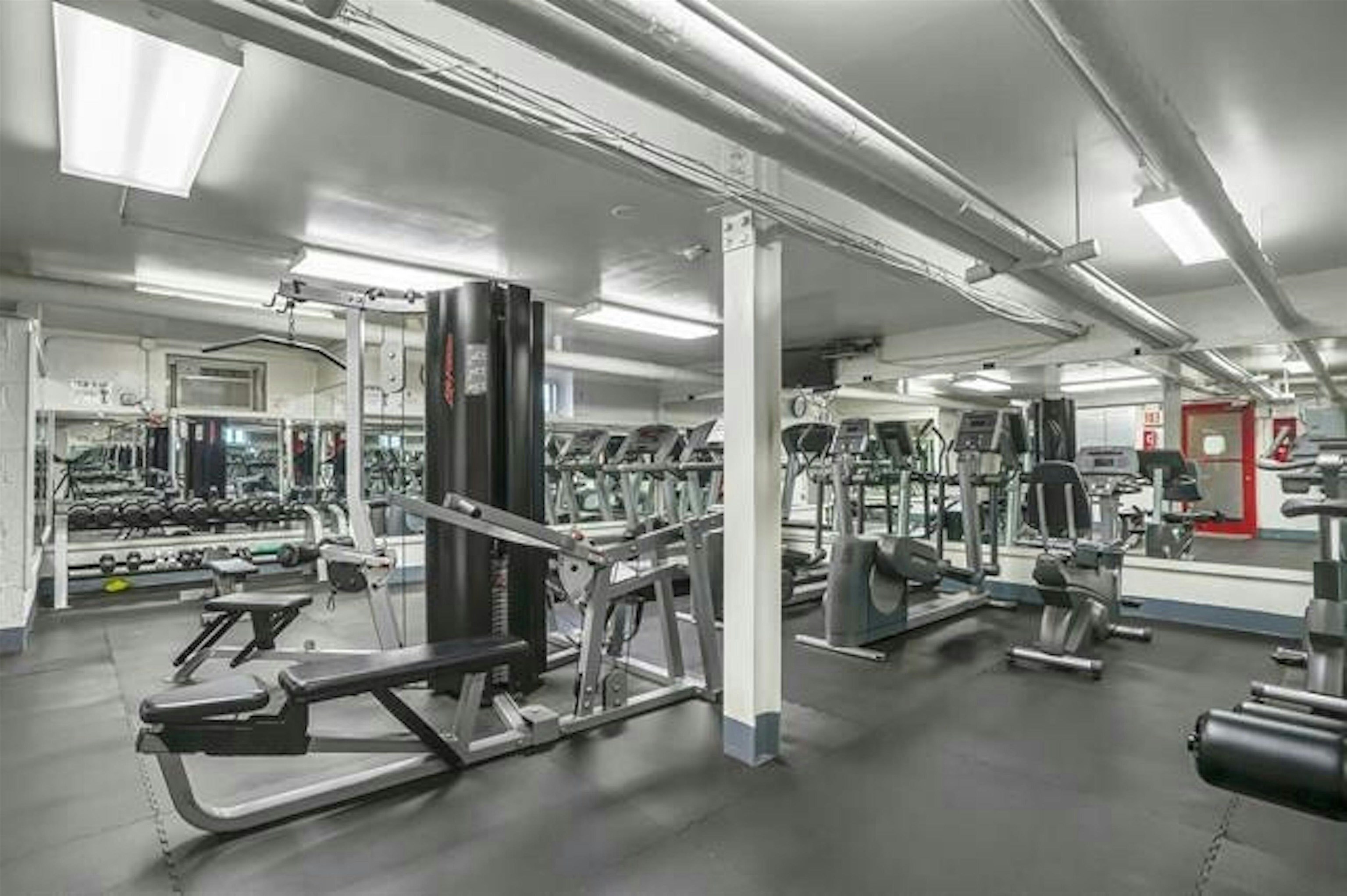 8350 BLVD EAST Unit: 3G