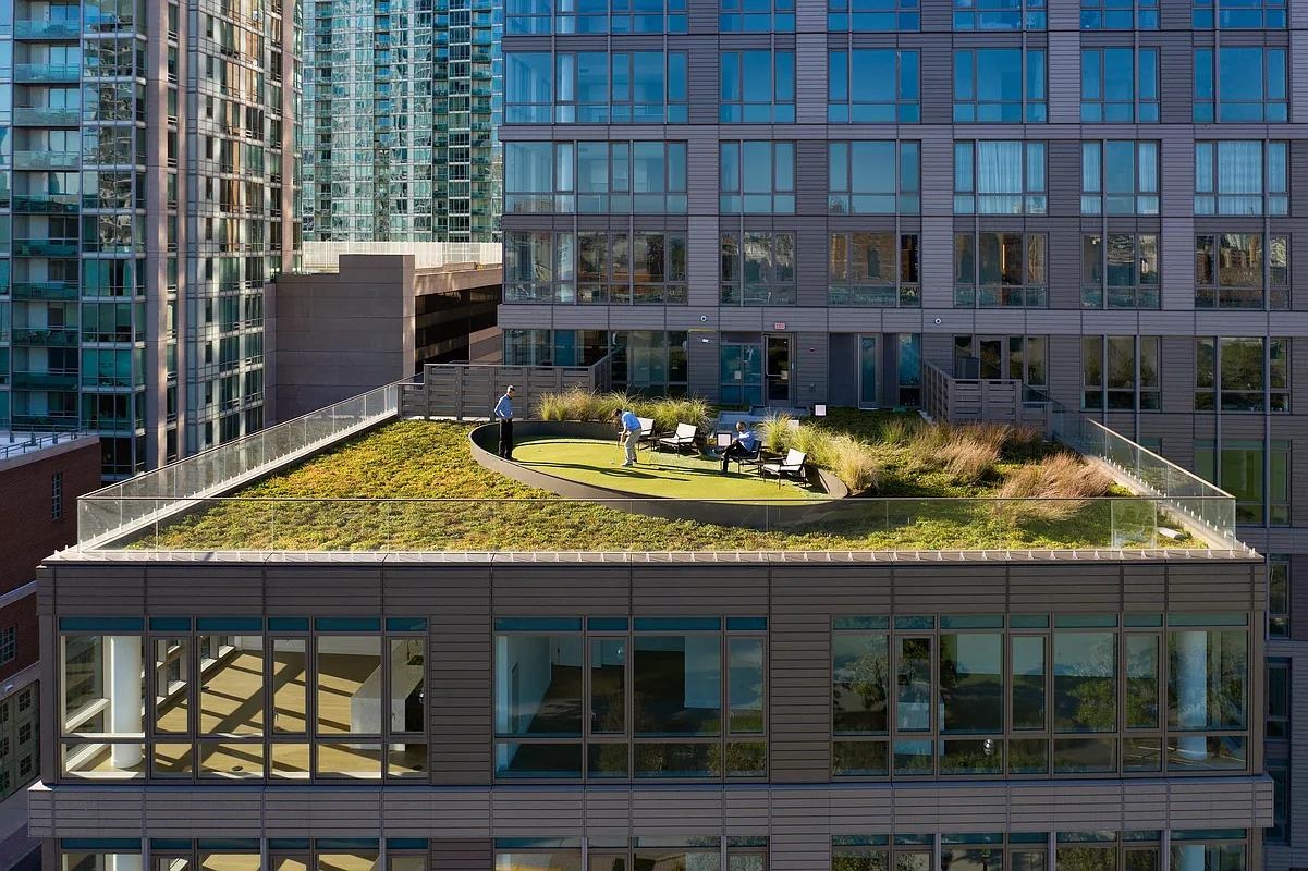 75 PARK LANE SOUTH Unit: 412