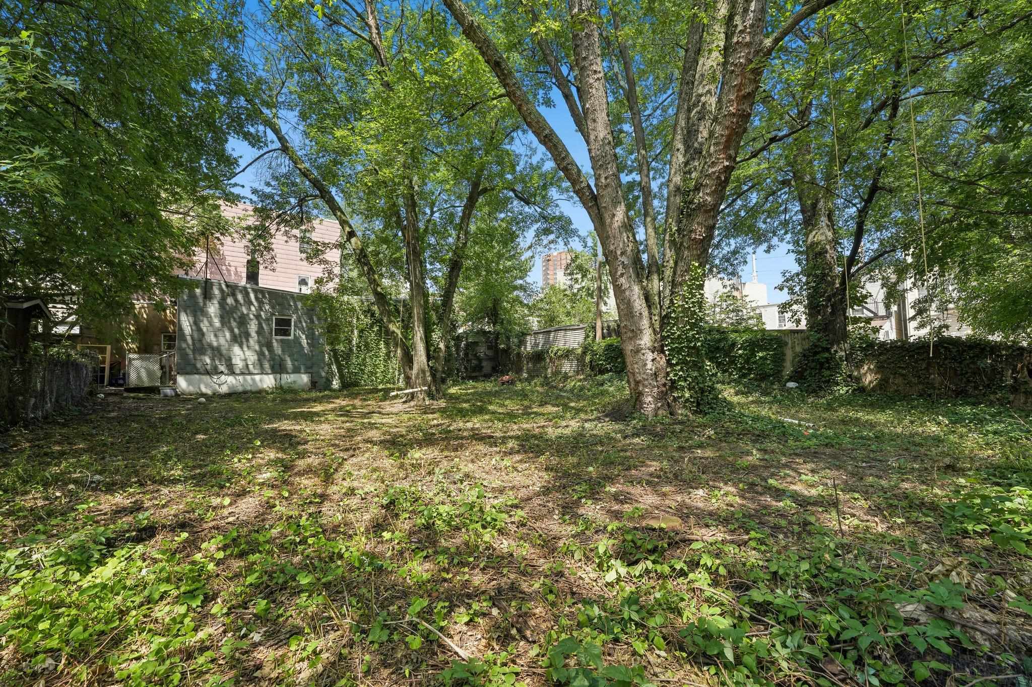 414 MONASTERY PL Rear