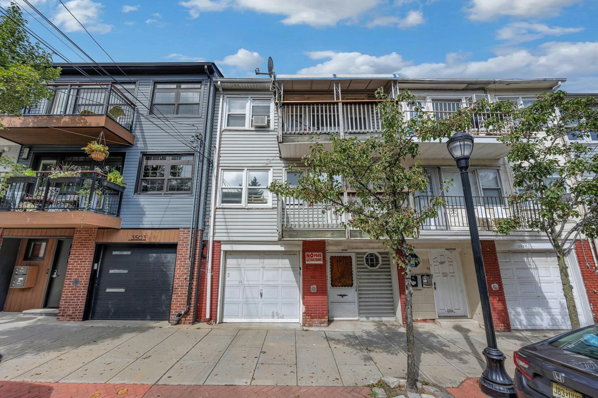 3505 NEW YORK AVE