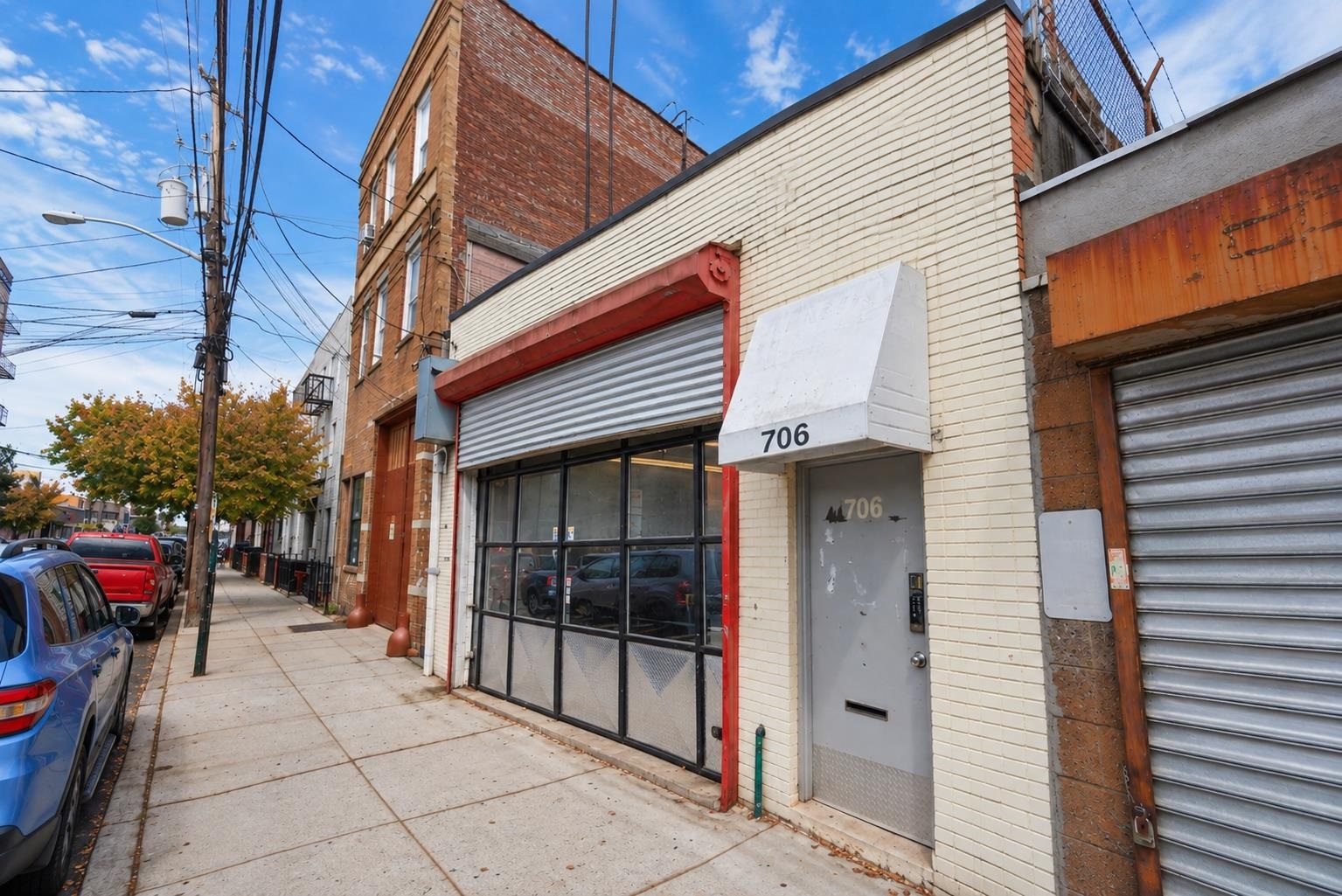706 7TH ST