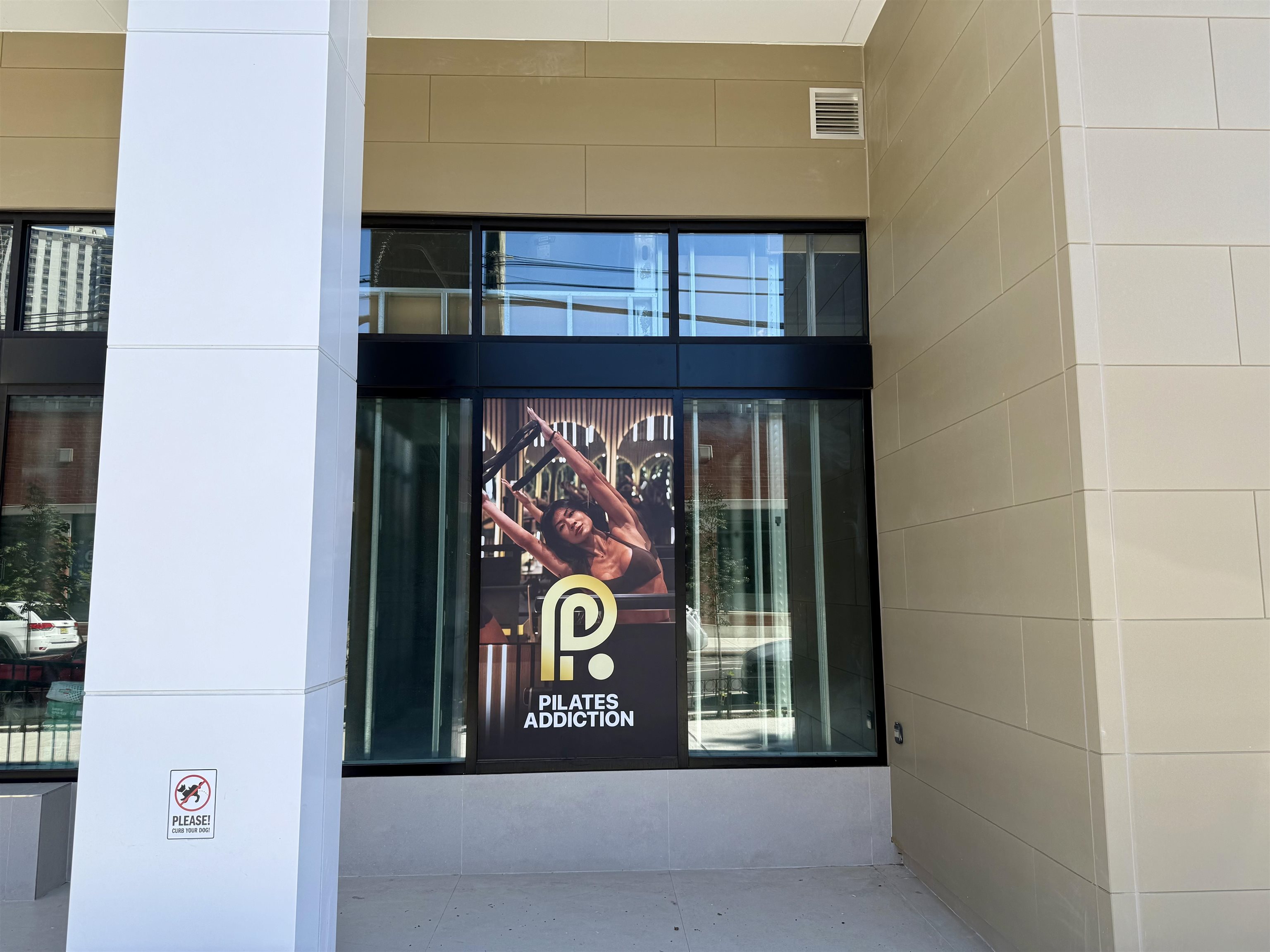 921 MADISON ST Unit: 507