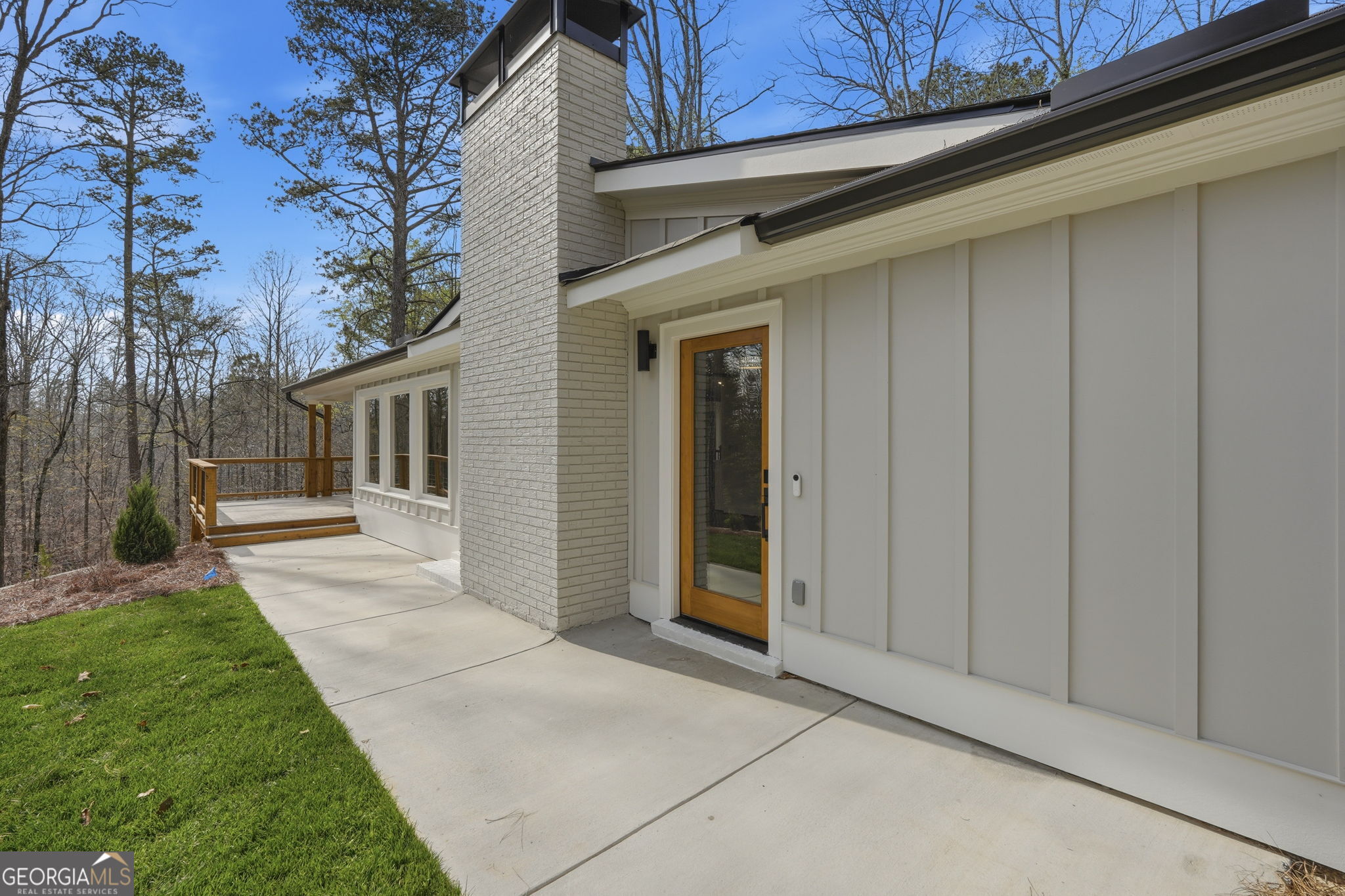 3454 Green Apple Road