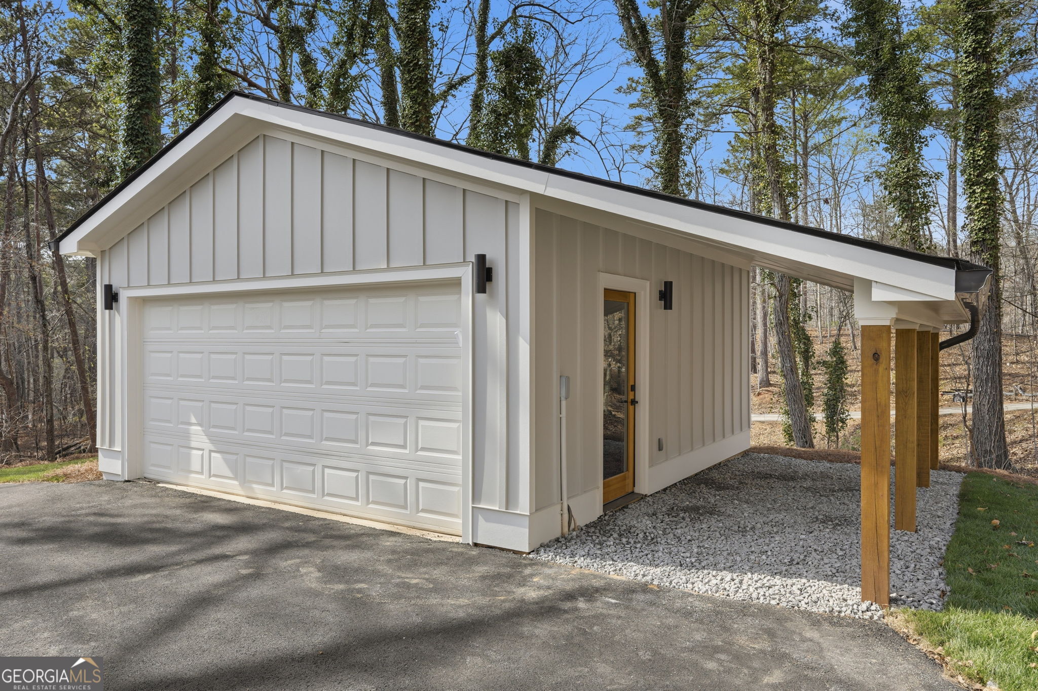 3454 Green Apple Road