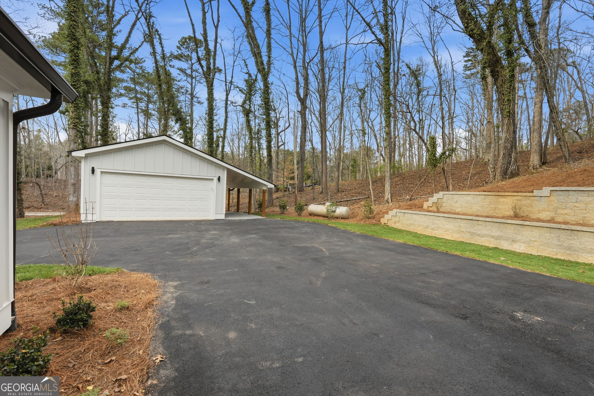 3454 Green Apple Road