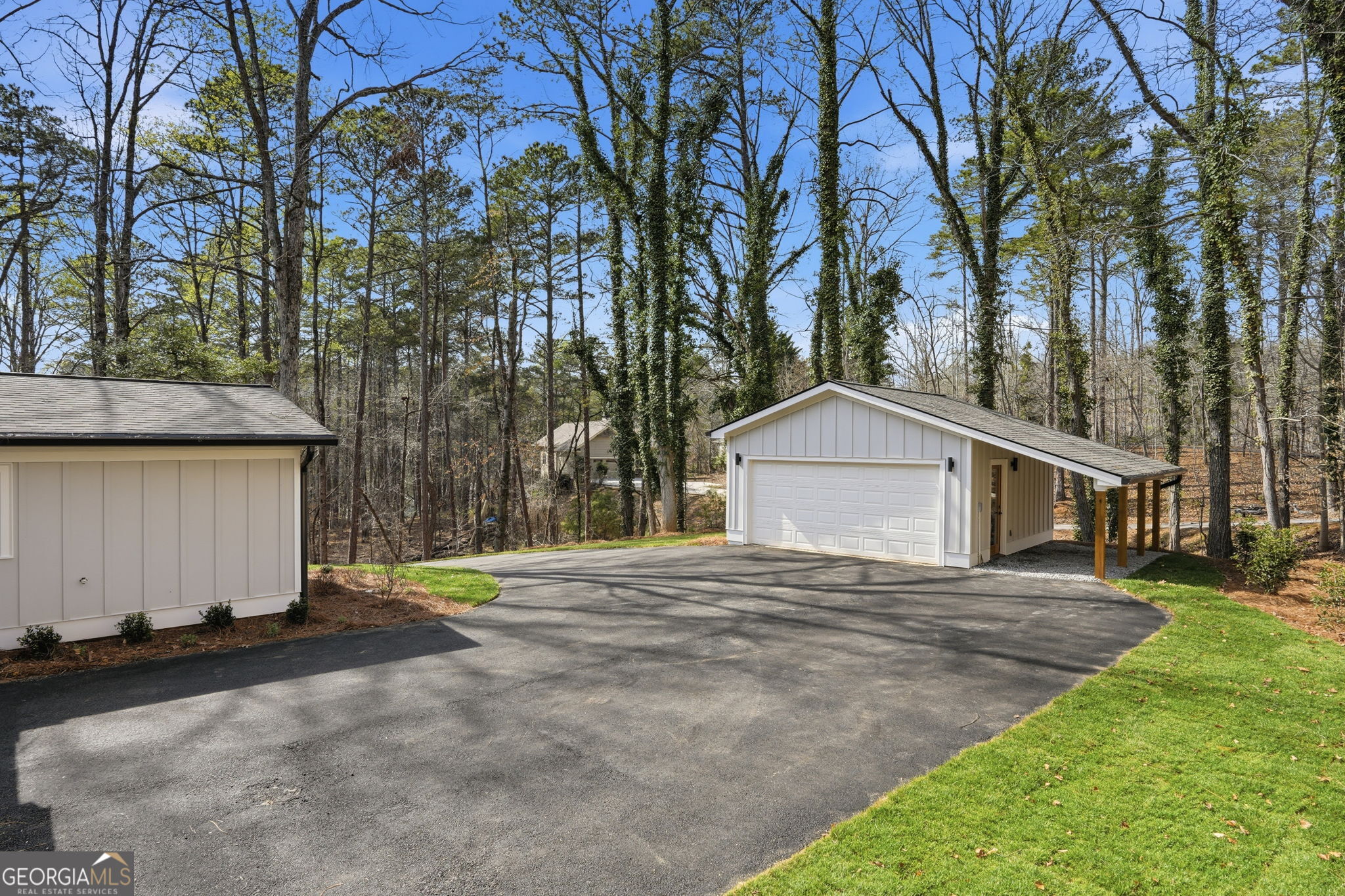 3454 Green Apple Road