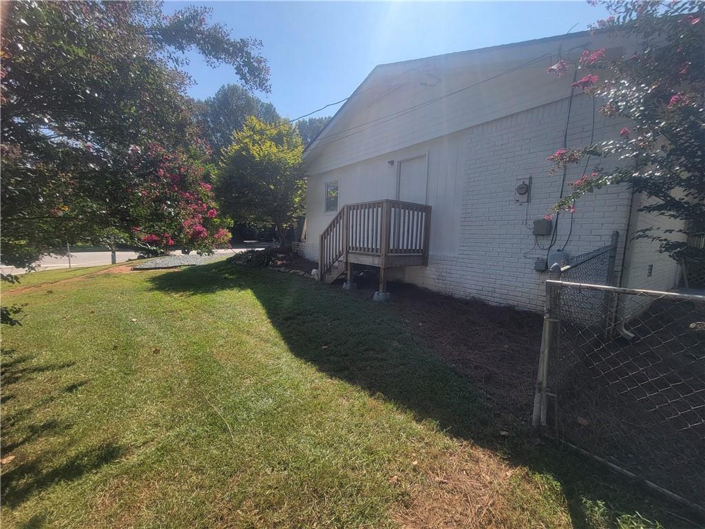 2468 Bobo Road