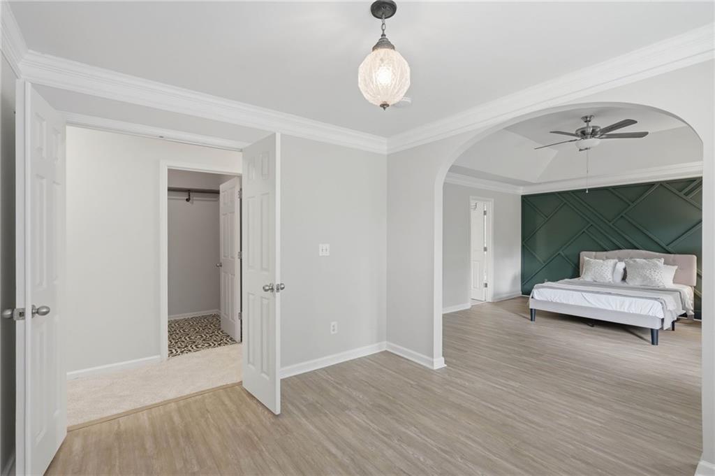 1195 Greenwood Acres Drive