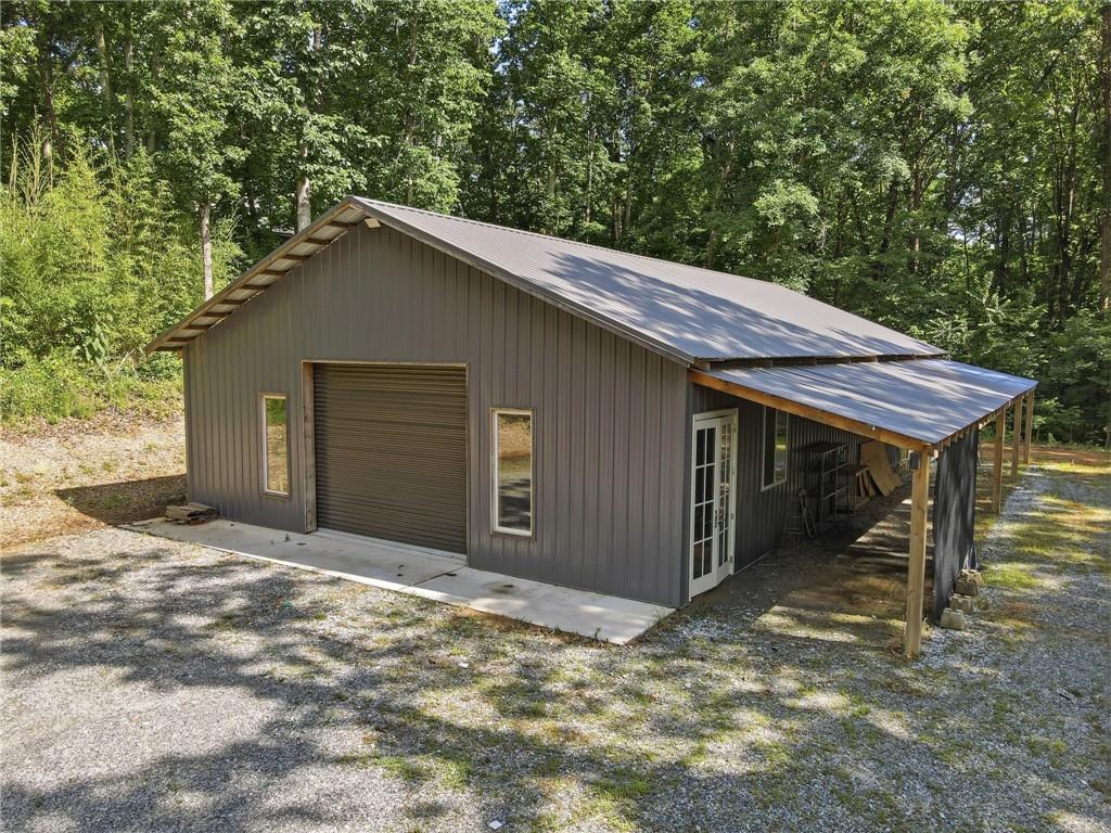 1195 Greenwood Acres Drive