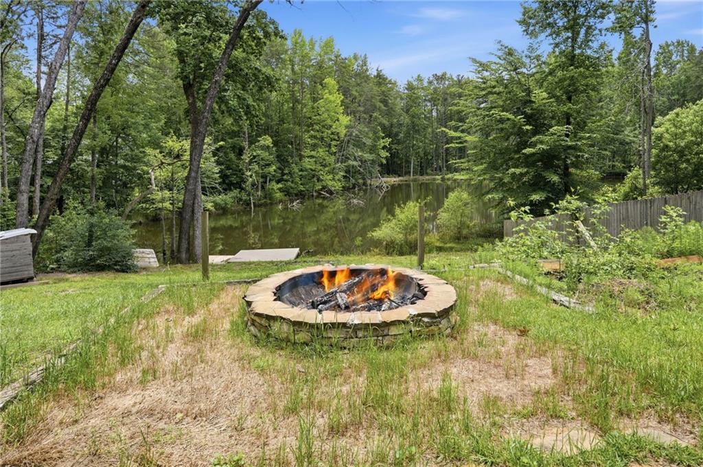 1195 Greenwood Acres Drive