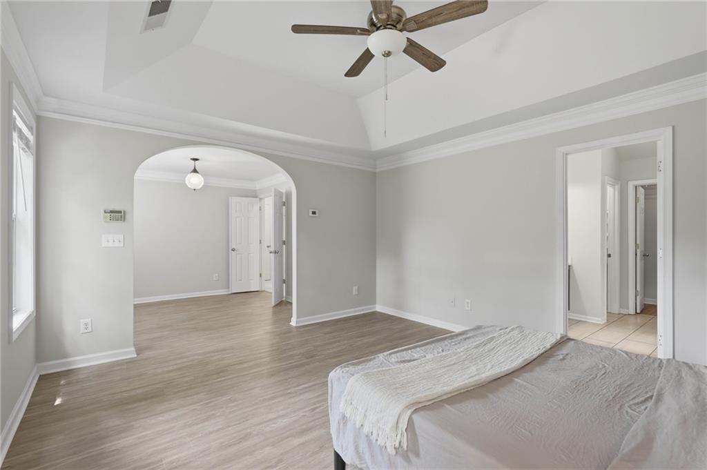 1195 Greenwood Acres Drive