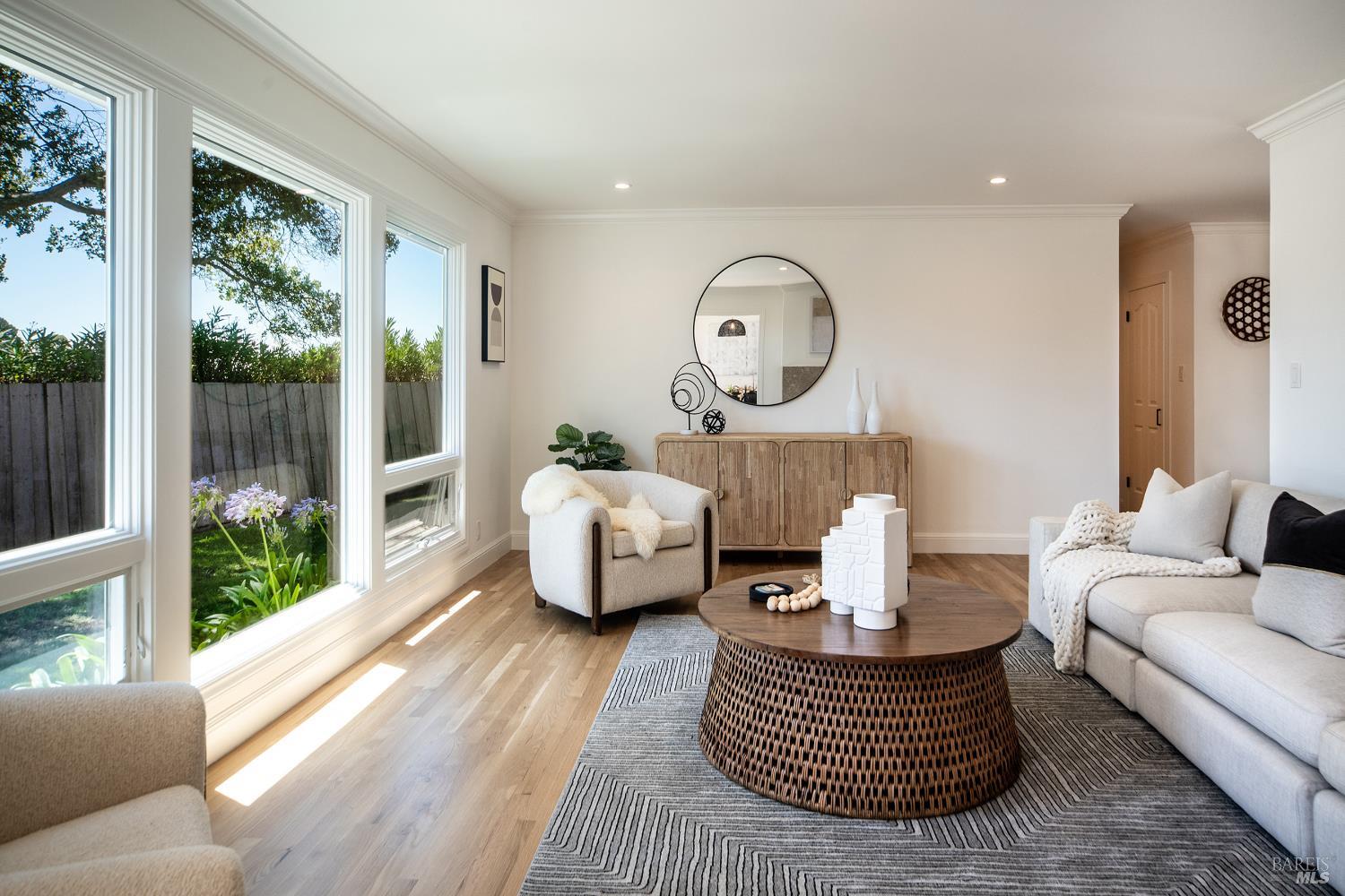 58 Junipero Serra Ave