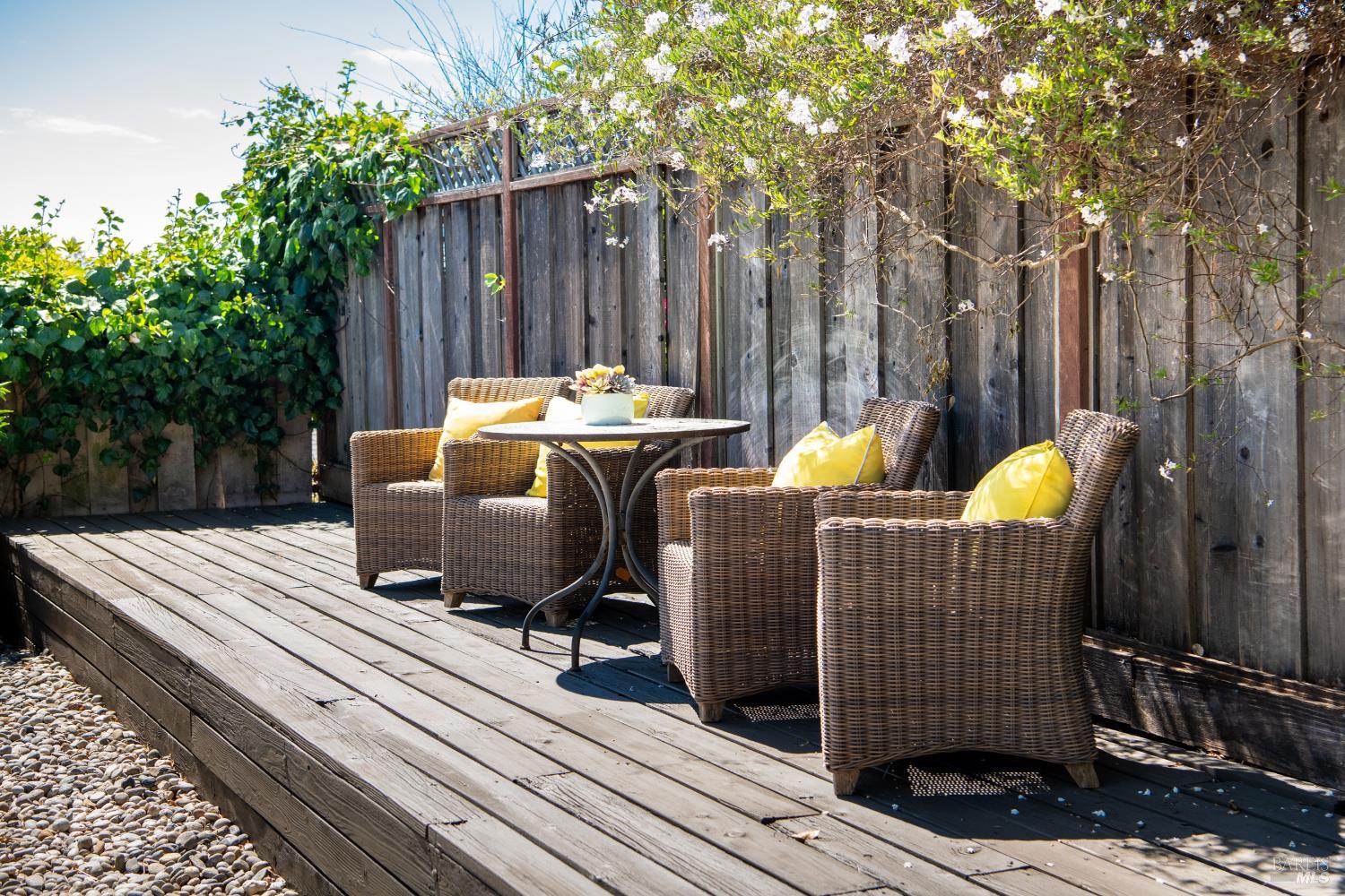 58 Junipero Serra Ave