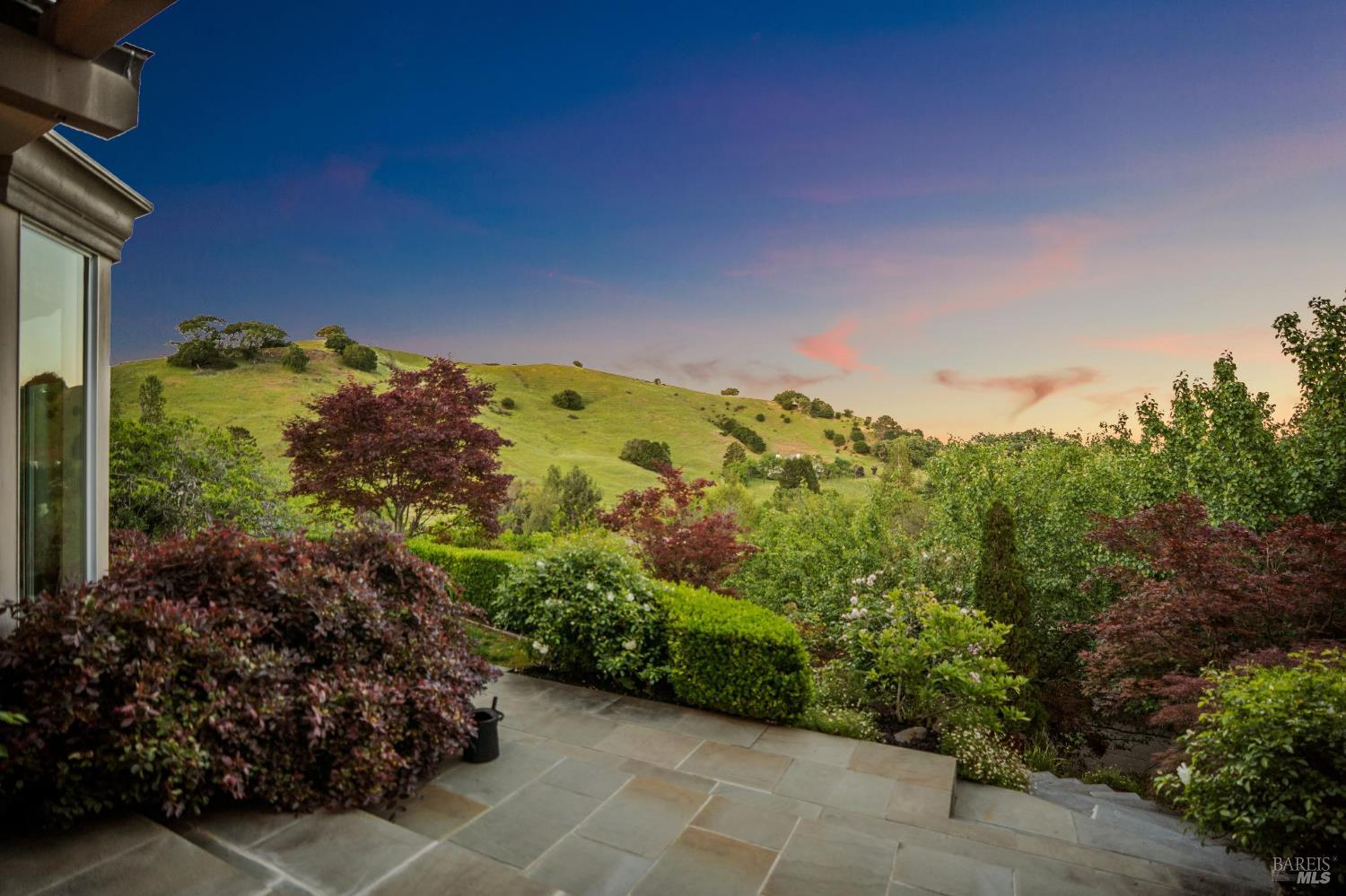 43 Oak Valley Drive