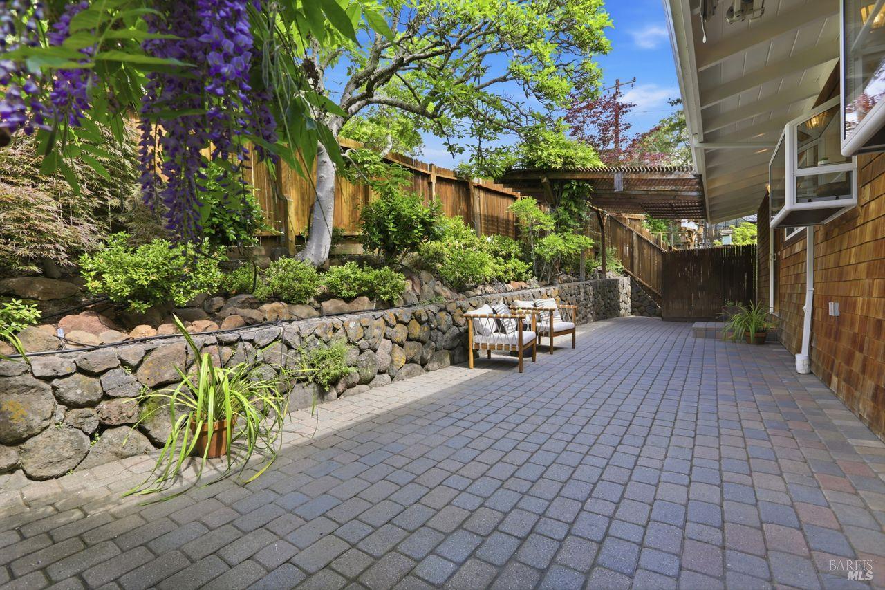 150 Tamal Vista Drive